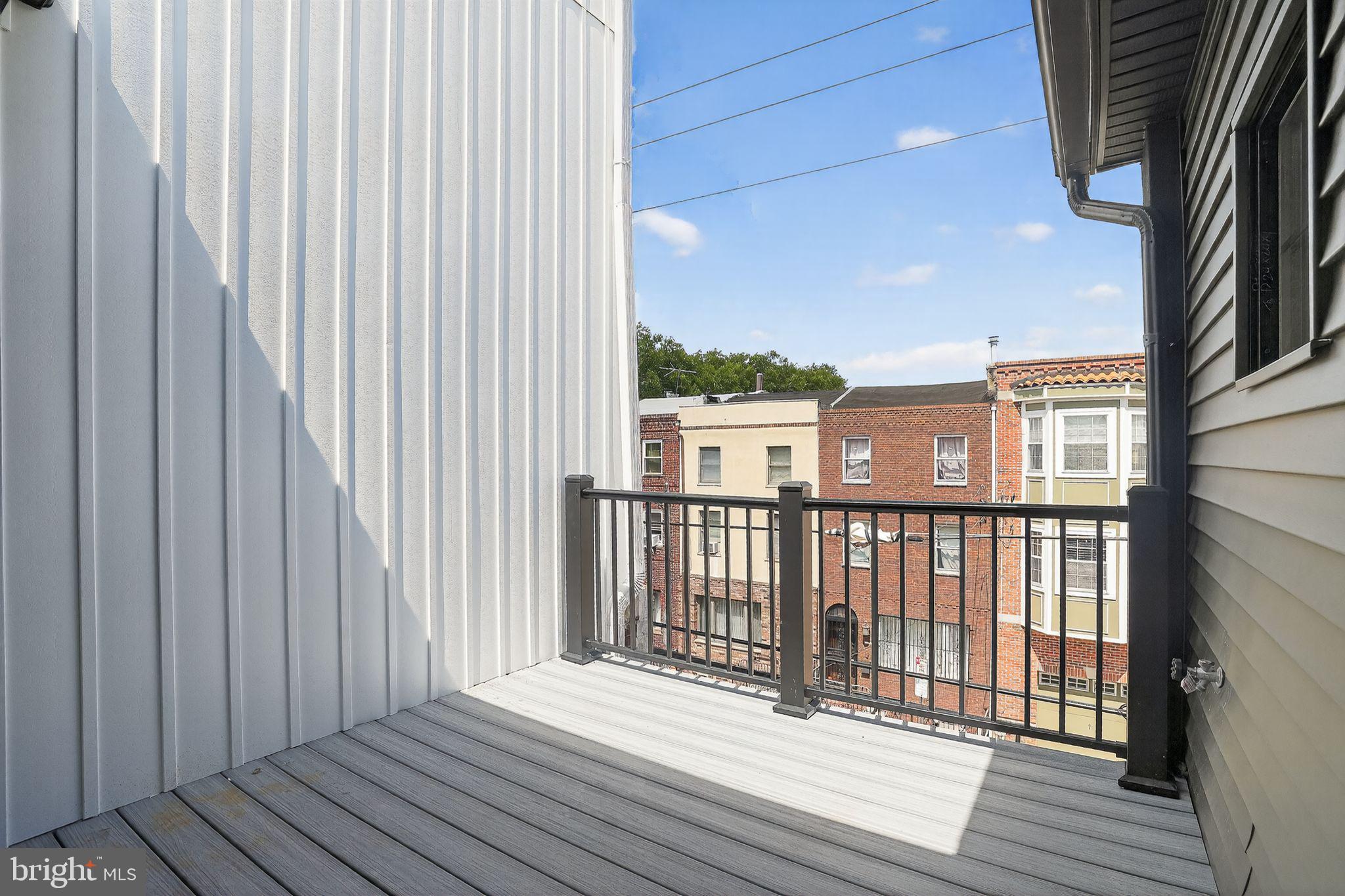 DICKINSON NARROWS - Residential