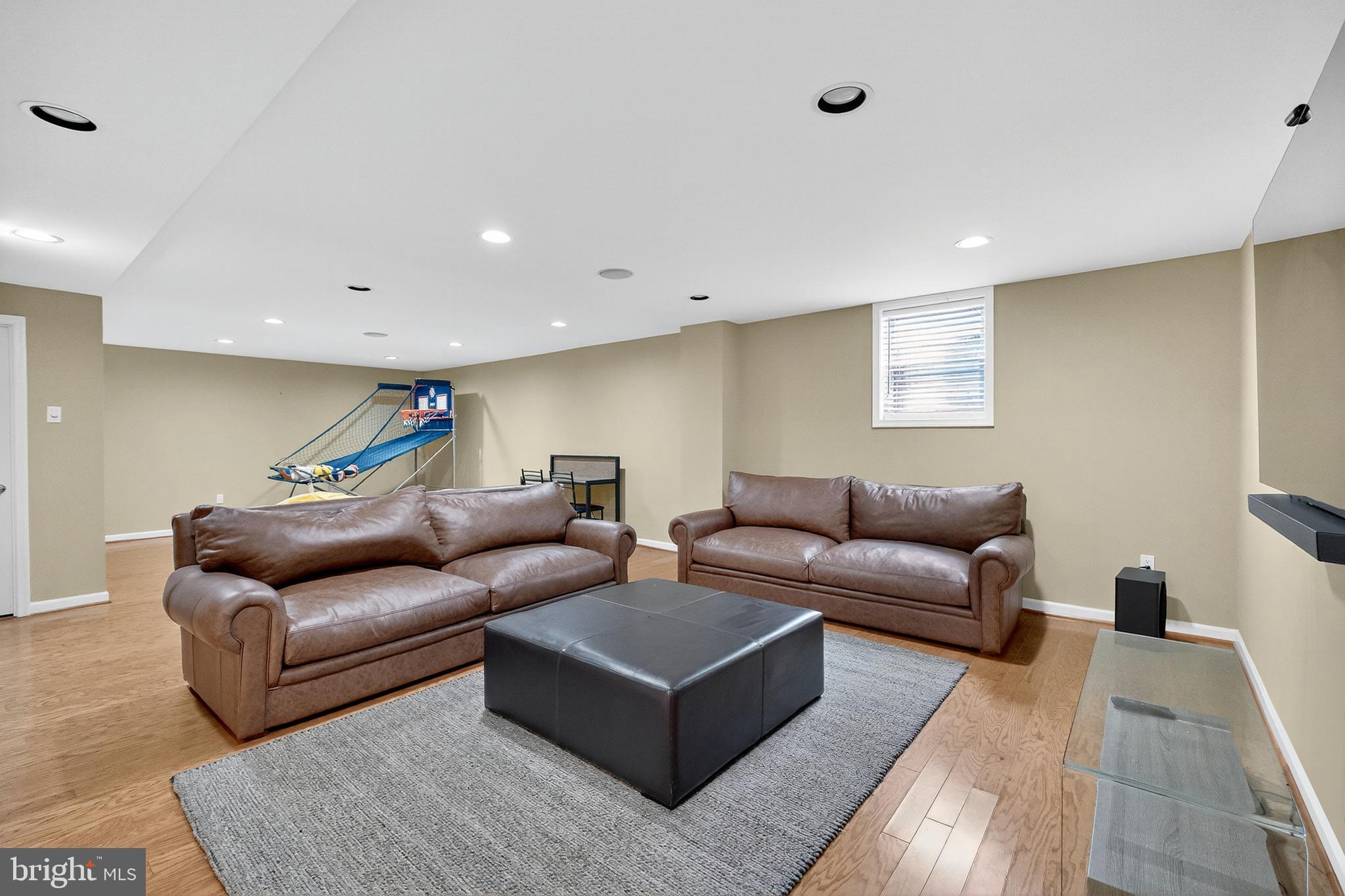 NORMANDY HILLS - Residential