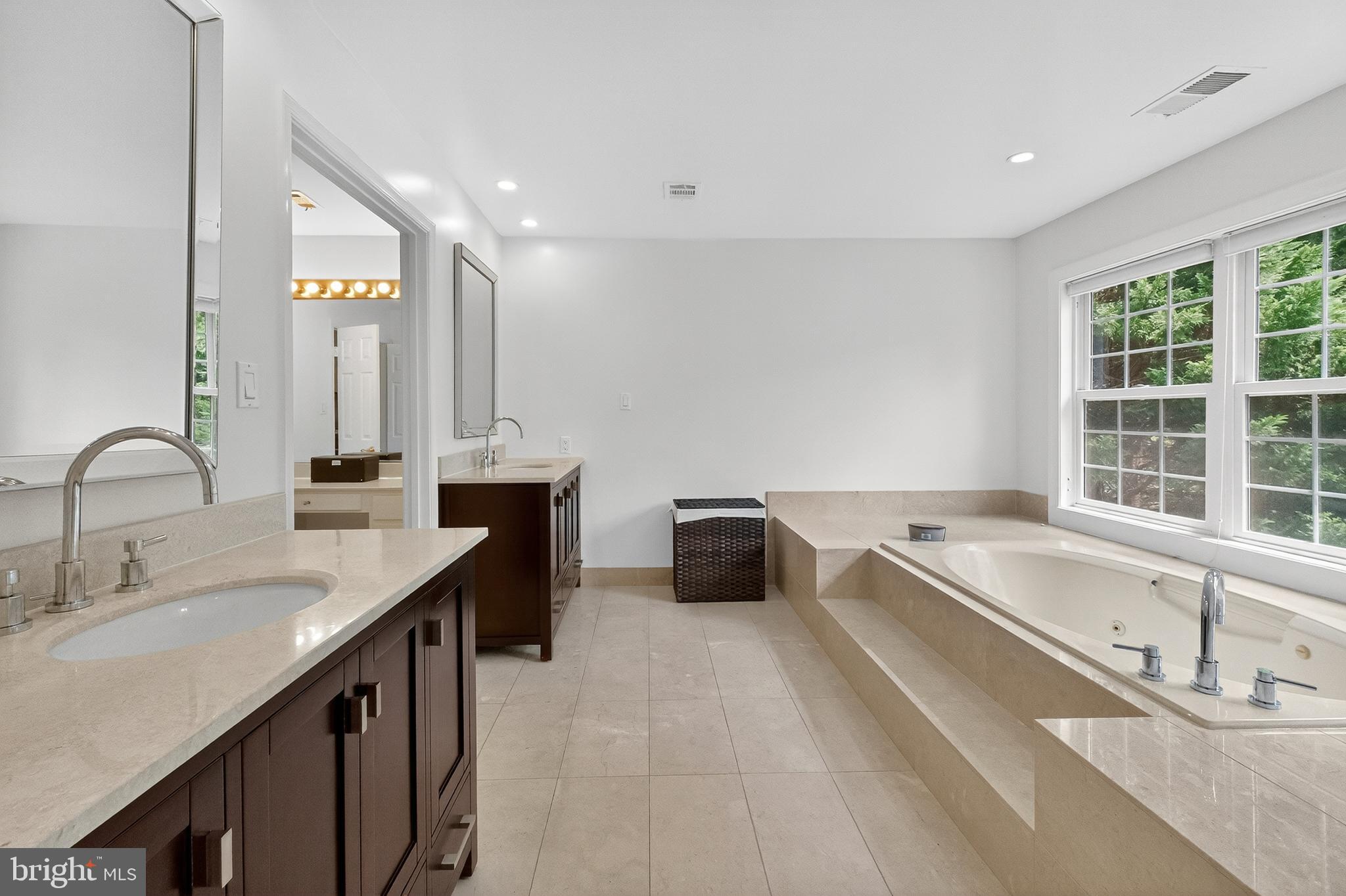 NORMANDY HILLS - Residential