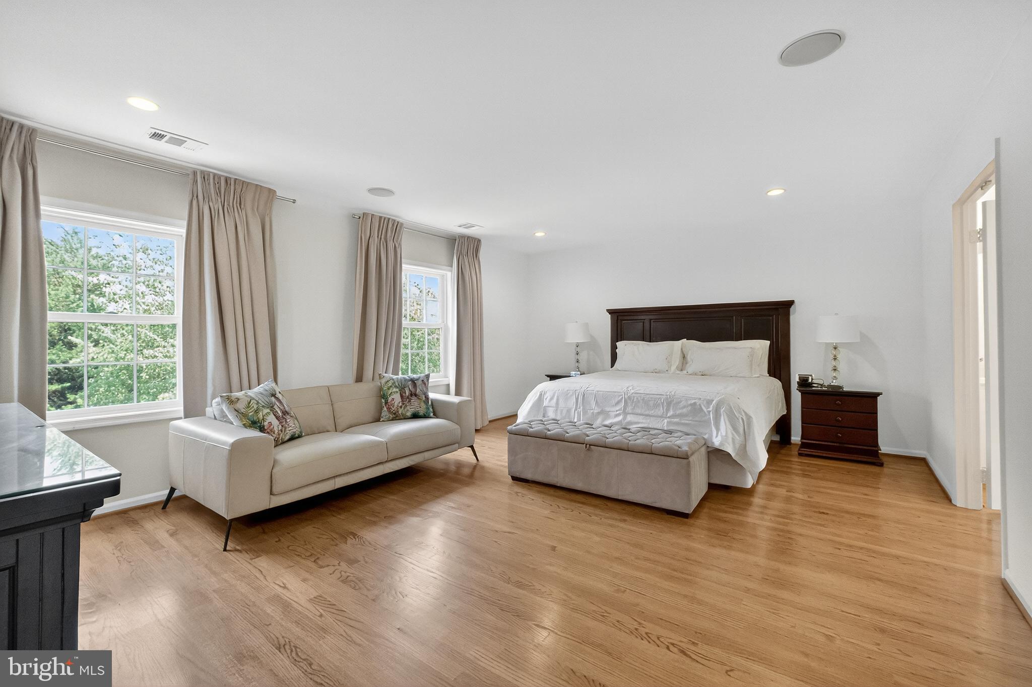 NORMANDY HILLS - Residential