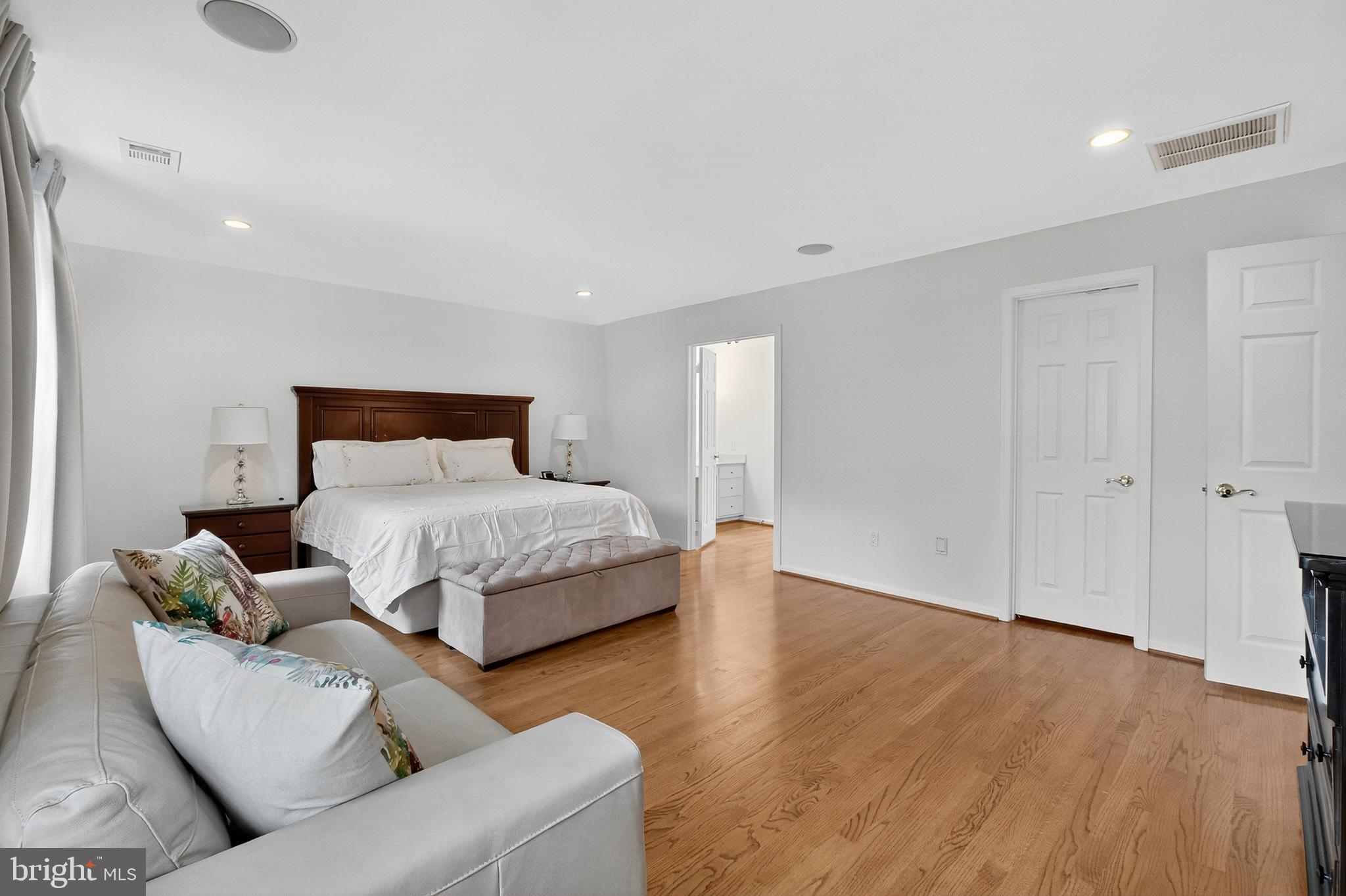 NORMANDY HILLS - Residential