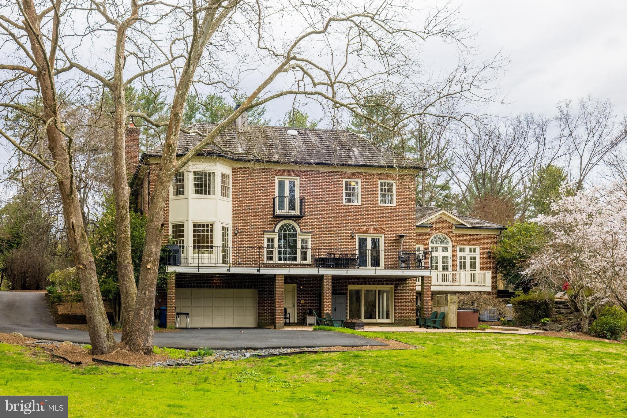 MILL CREEK PARK - Residential