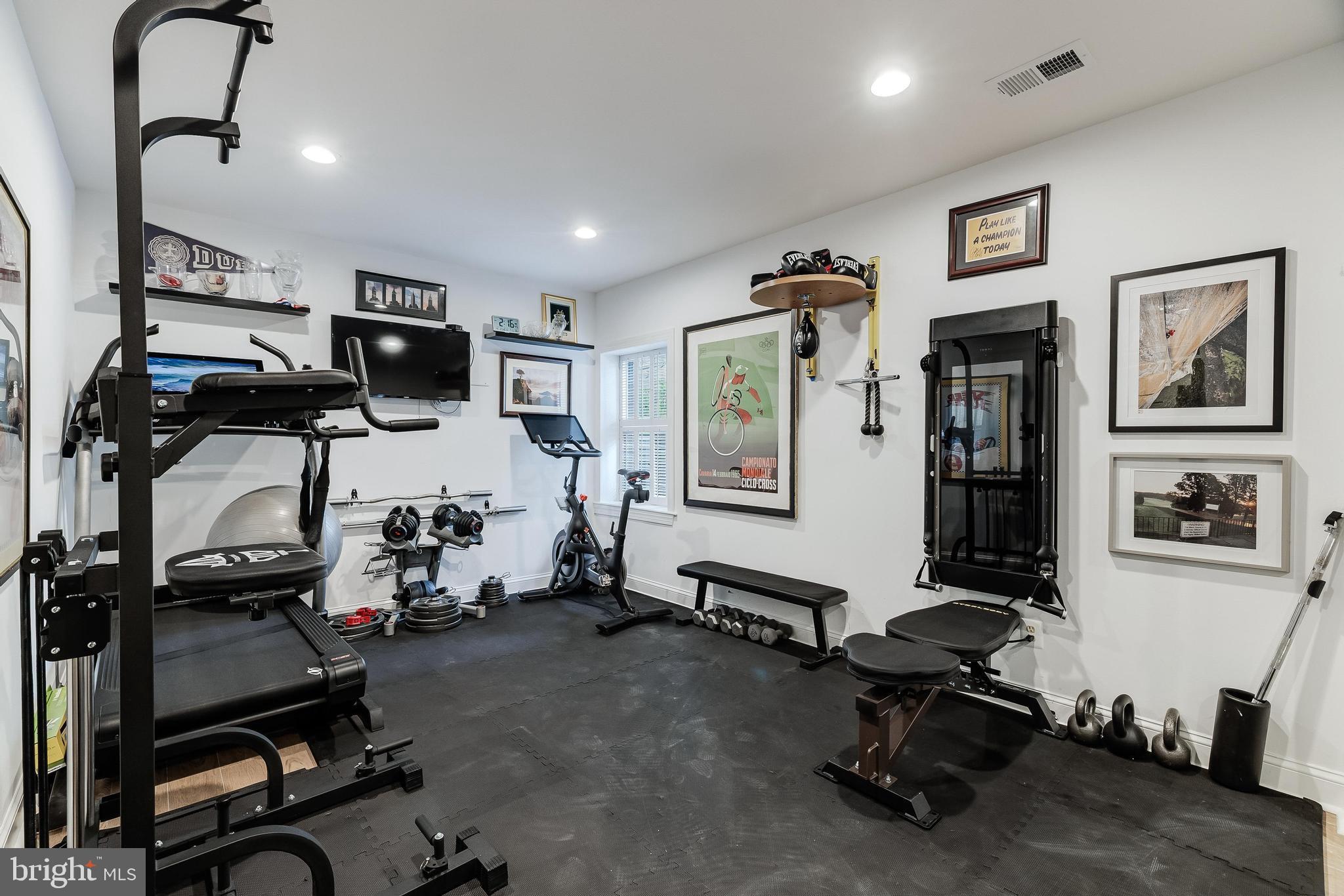 MILL CREEK PARK - Residential