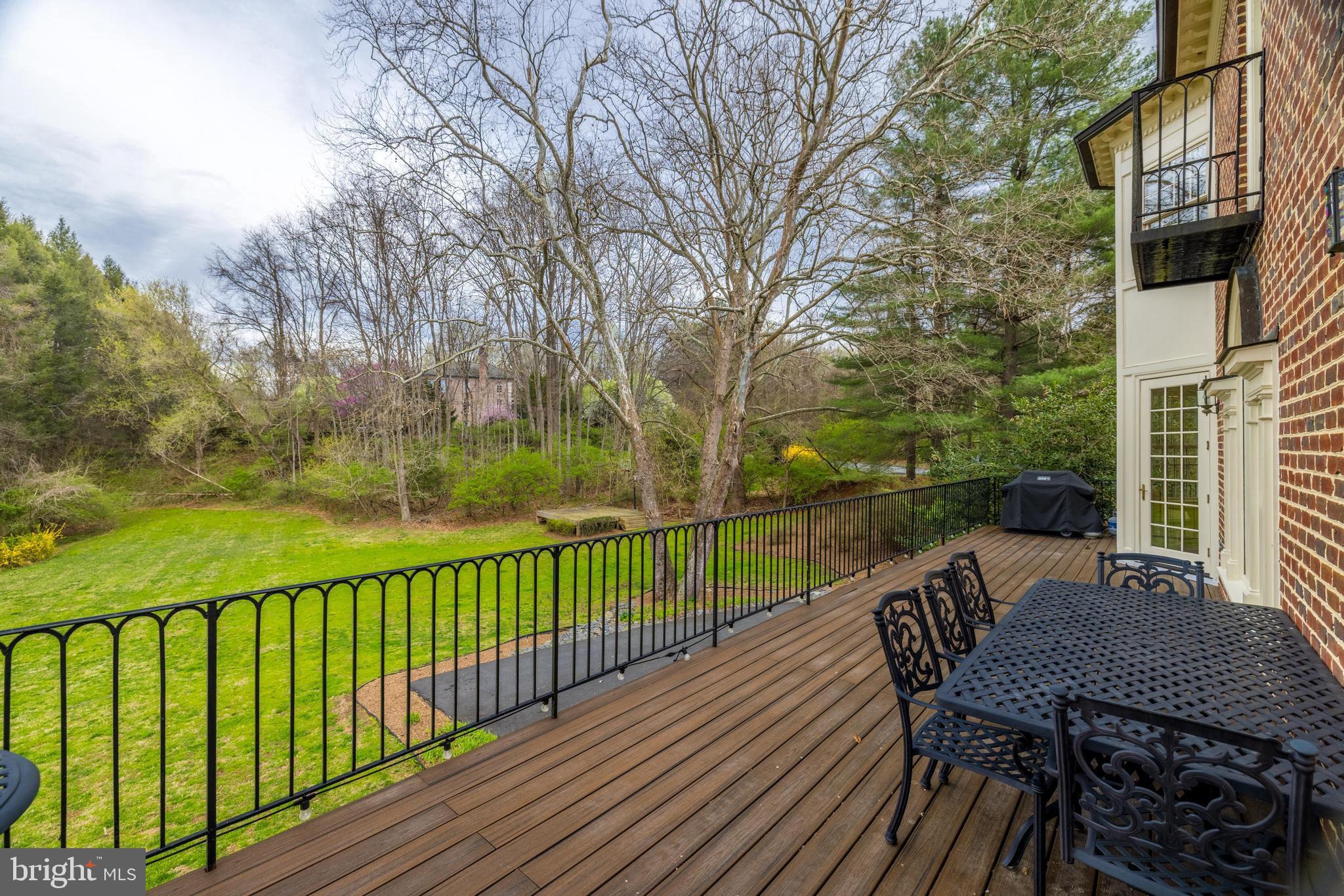 MILL CREEK PARK - Residential