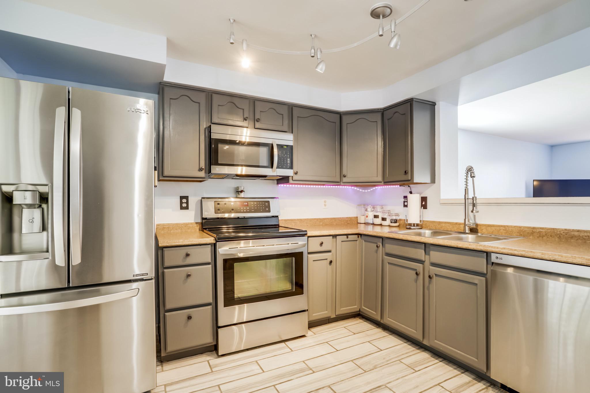 PRINCETON WOODS - Residential