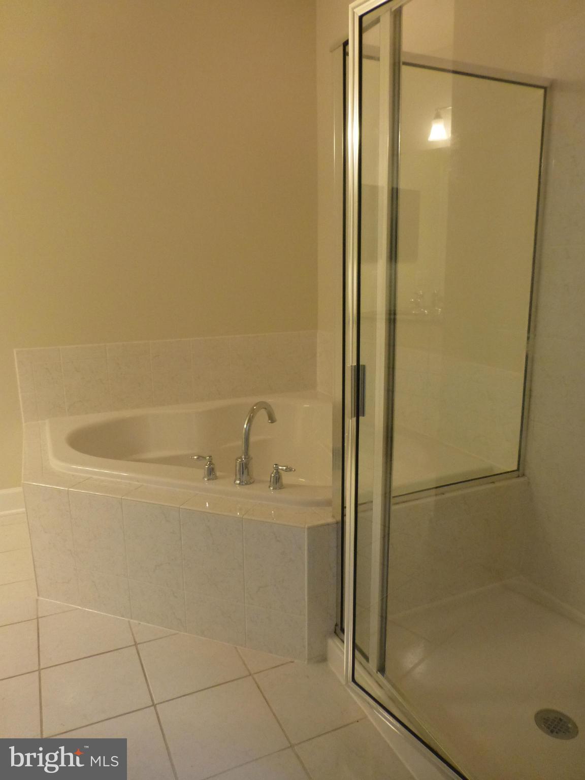 POTOMAC CLUB - Residential