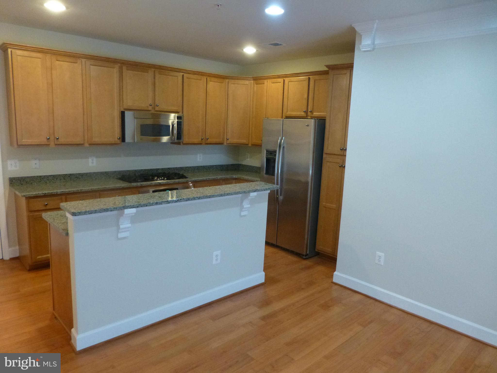 POTOMAC CLUB - Residential