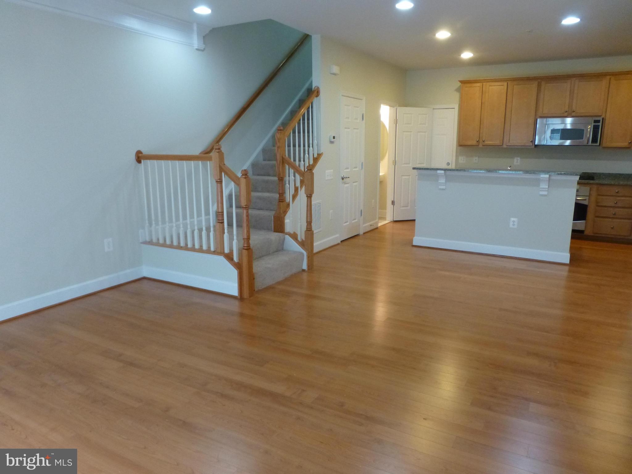 POTOMAC CLUB - Residential