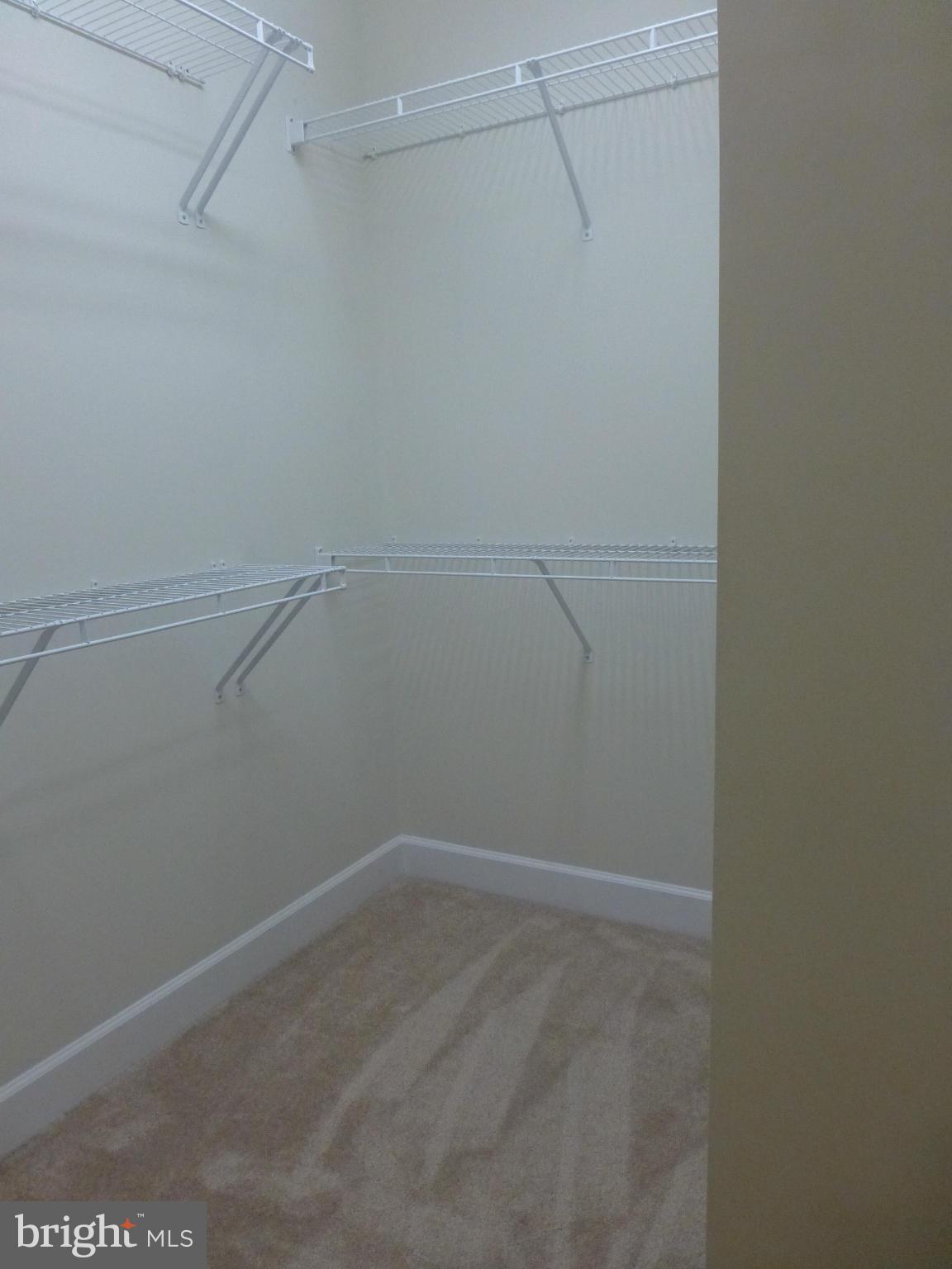 POTOMAC CLUB - Residential