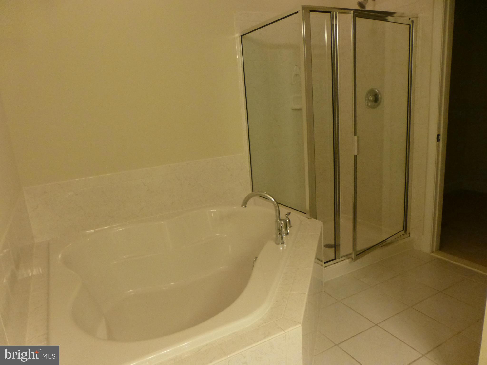 POTOMAC CLUB - Residential