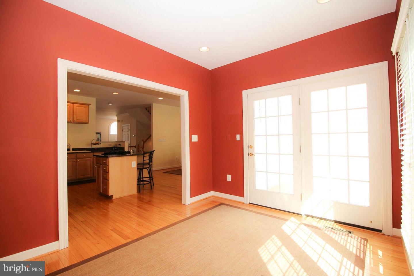 FAIR LAKES - Residential Lease