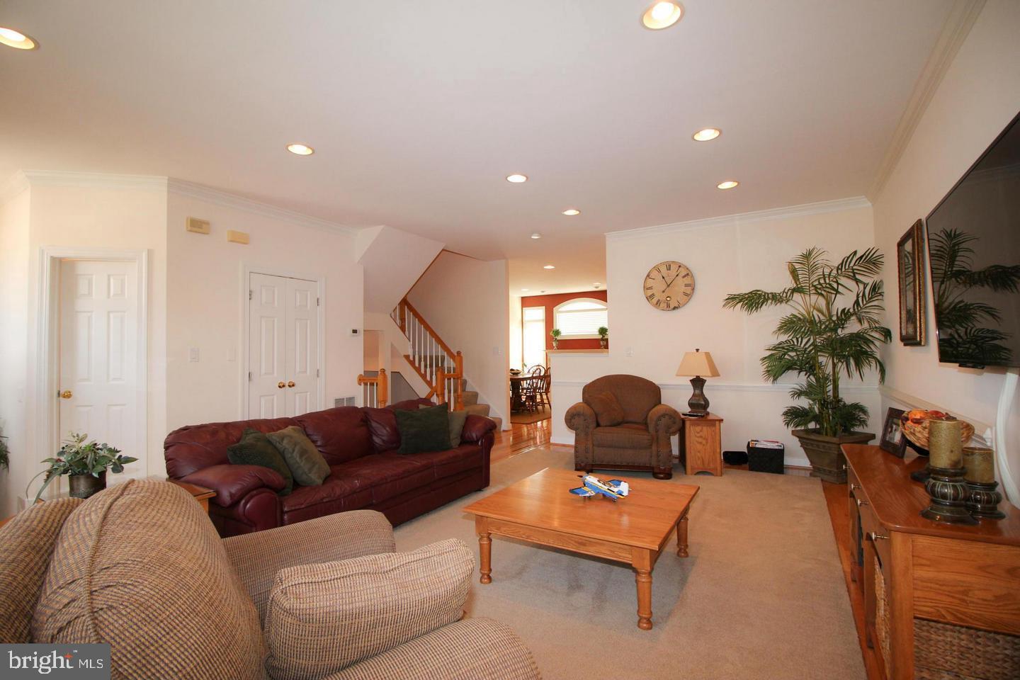 4553 FAIR VALLEY DRIVE