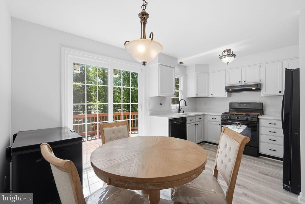 Photo of 7833 Colonial Springs Boulevard, ALEXANDRIA, VA 22306 (MLS # VAFX2309806)