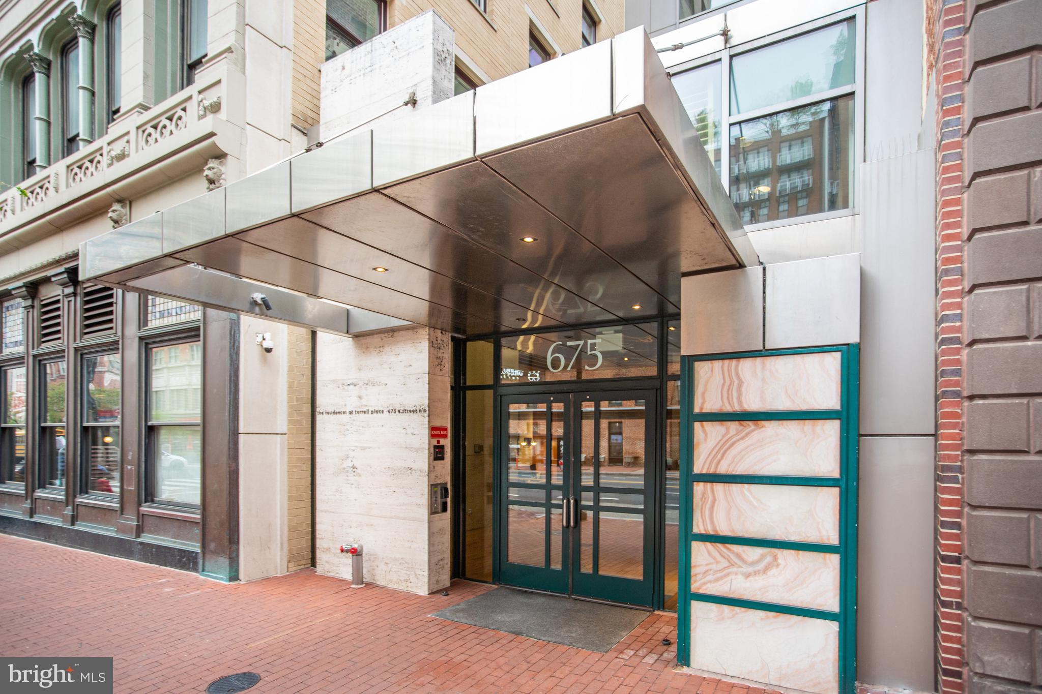 675 E STREET NW 900