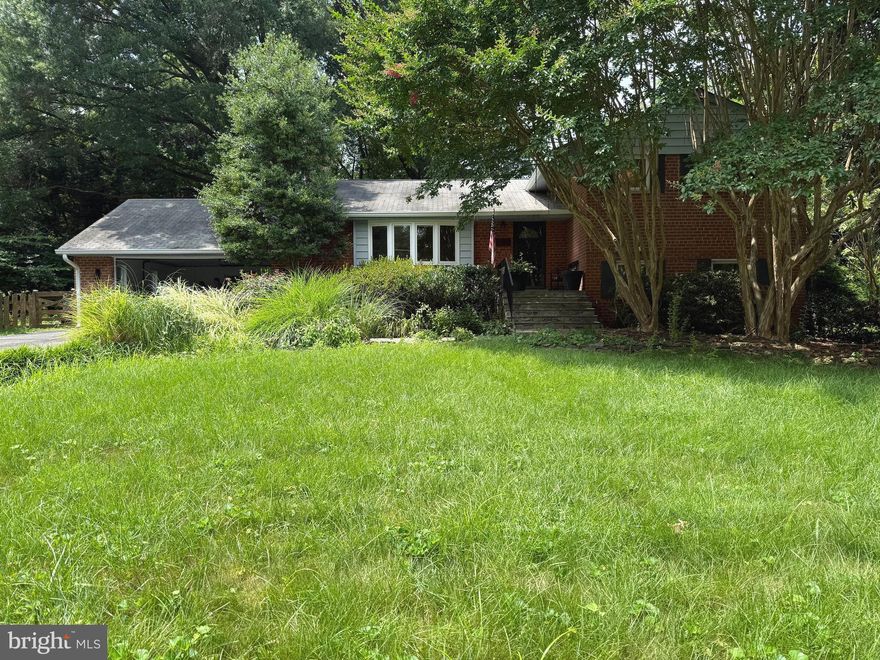 Move-In ready single family house, 4 bedrooms, 3 full baths over 3,000 square feet of living space, fully fenced backyard backed to trees on a 0.5 acre lot. Updated gourmet kitchen, white cabinetry, granite countertops, hardwood floors, separated living, dining and family room. Fully finished lower level recreation room ideal for home office, play room, or home gym. Deck and enclosed patio. Convenient locations, close to schools, shopping and restaurants. No Pets.