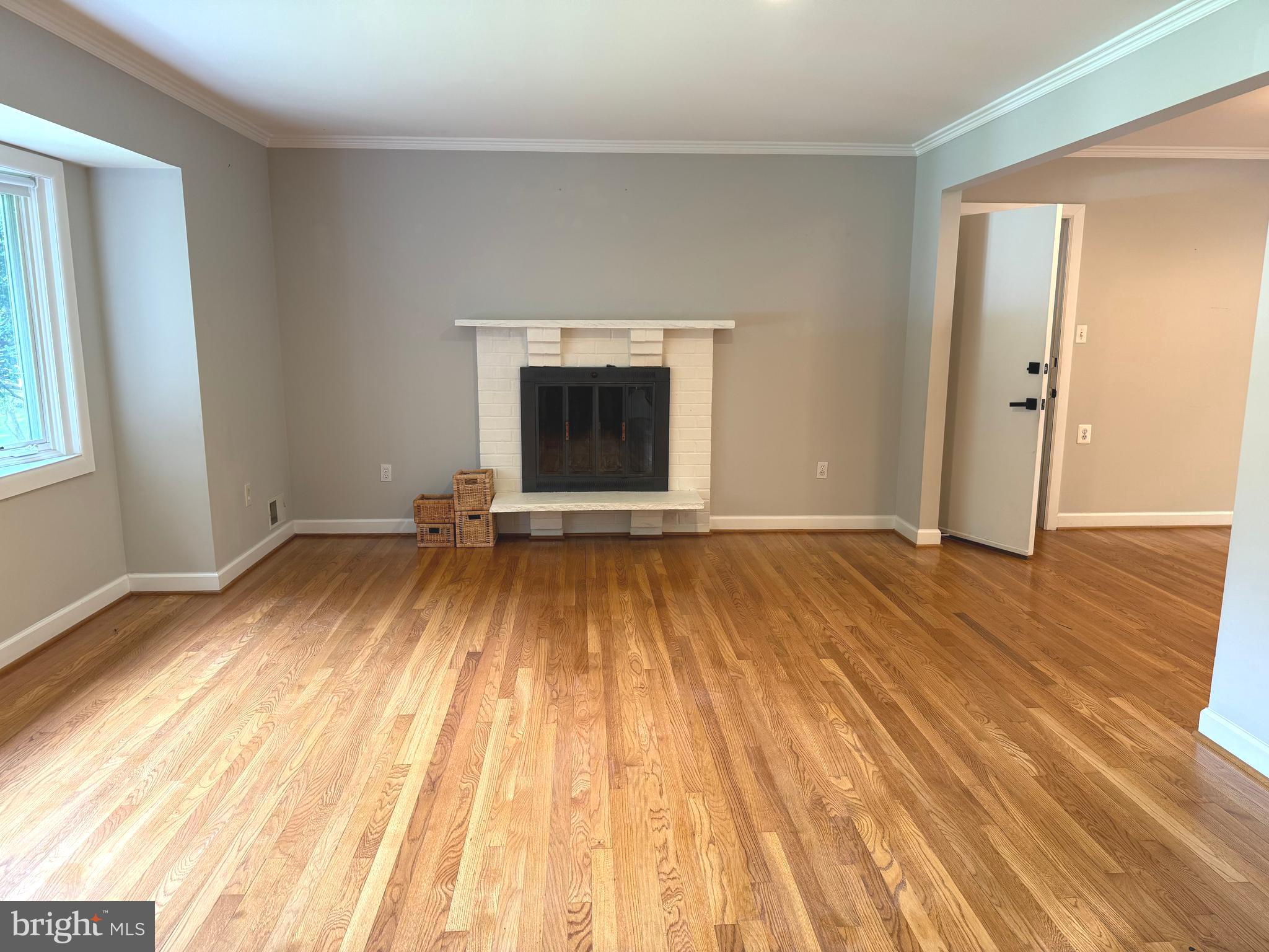 SLEEPY HOLLOW ESTATES - Residential Lease