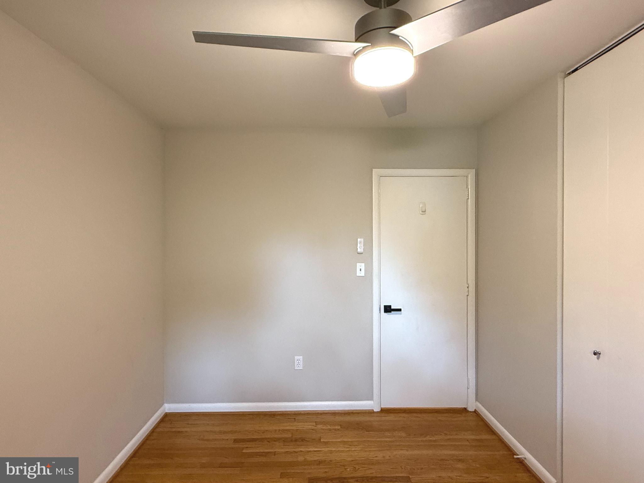 SLEEPY HOLLOW ESTATES - Residential Lease