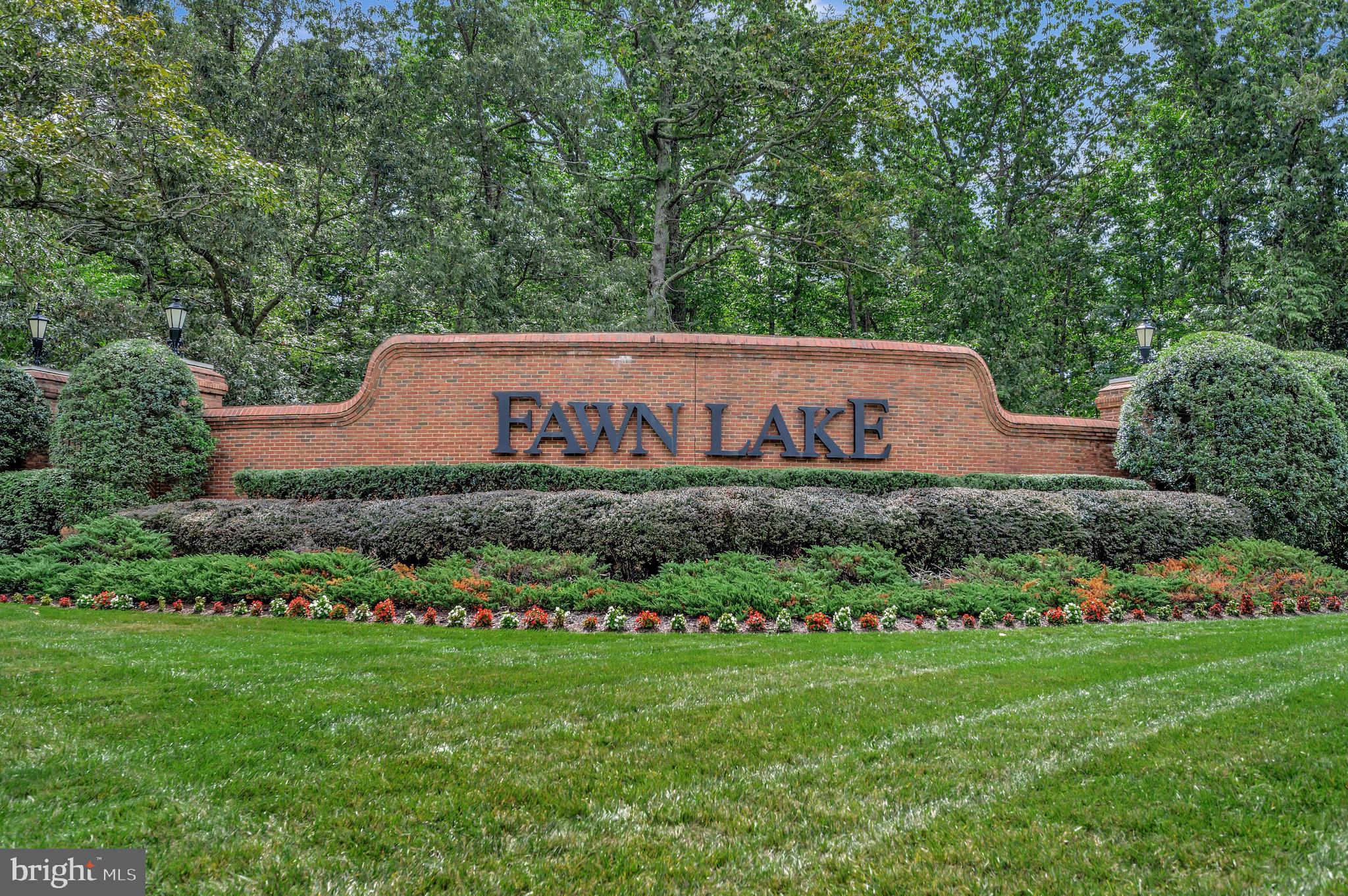 FAWN LAKE - Residential