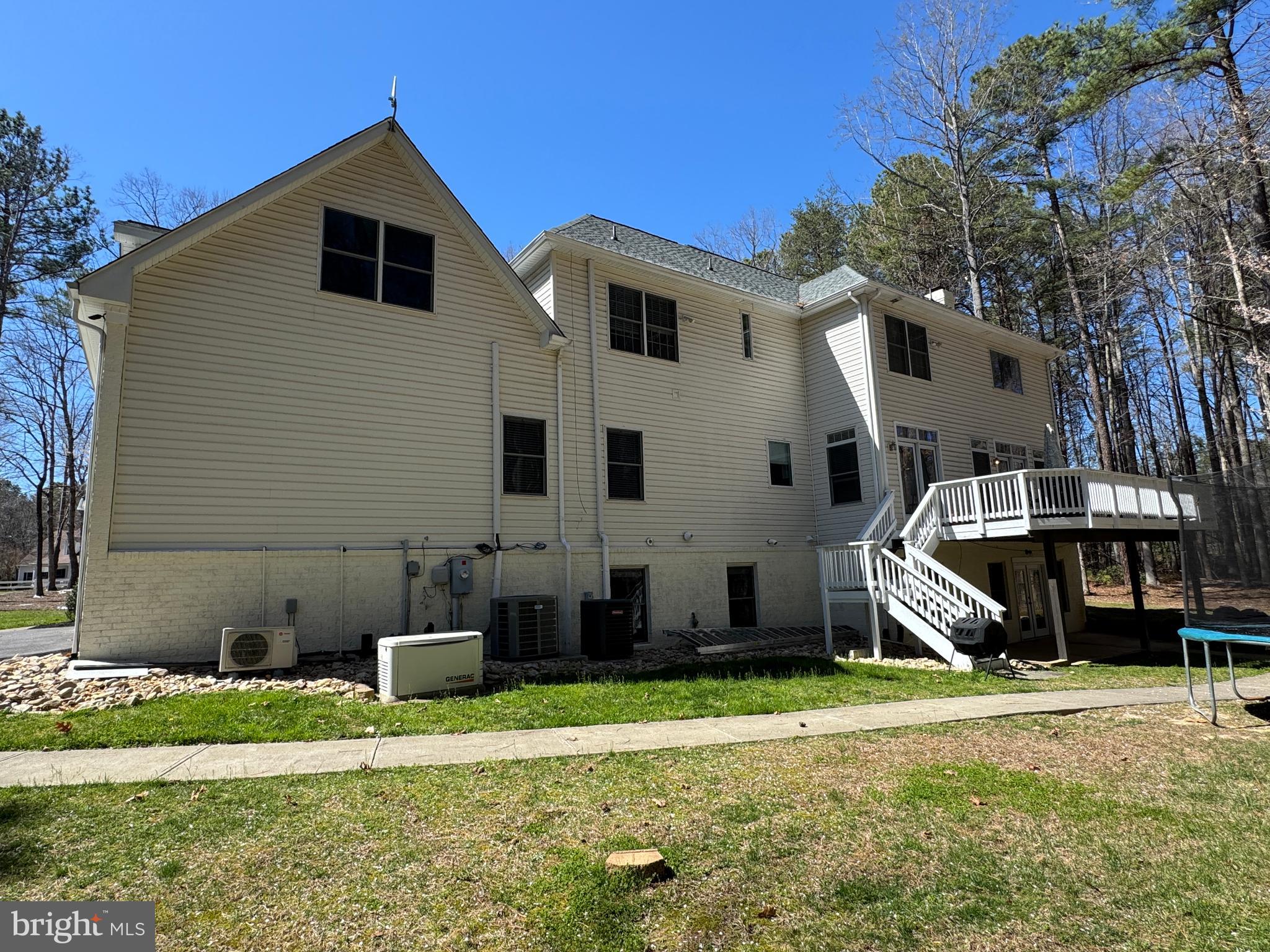FAWN LAKE - Residential