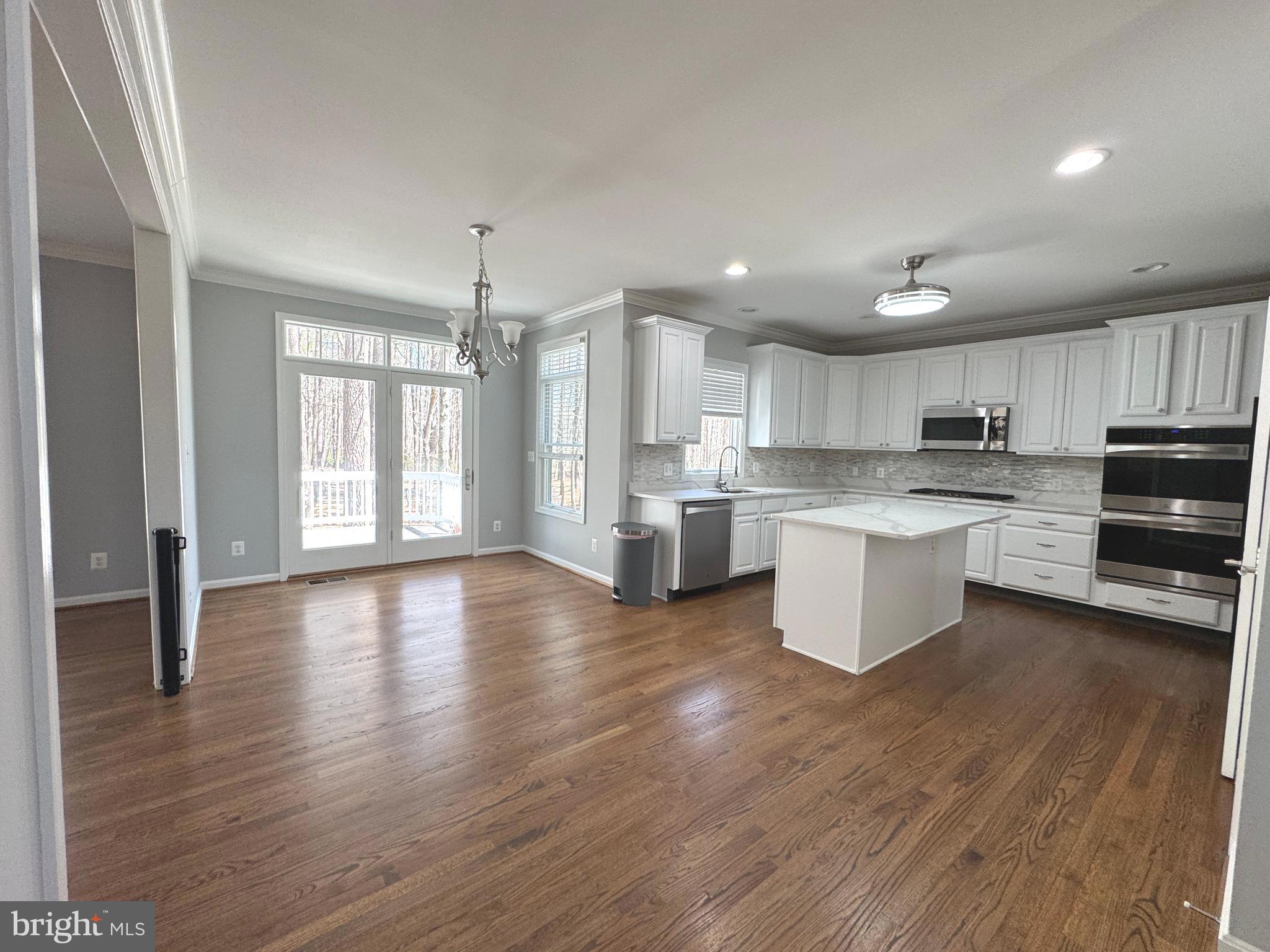 FAWN LAKE - Residential