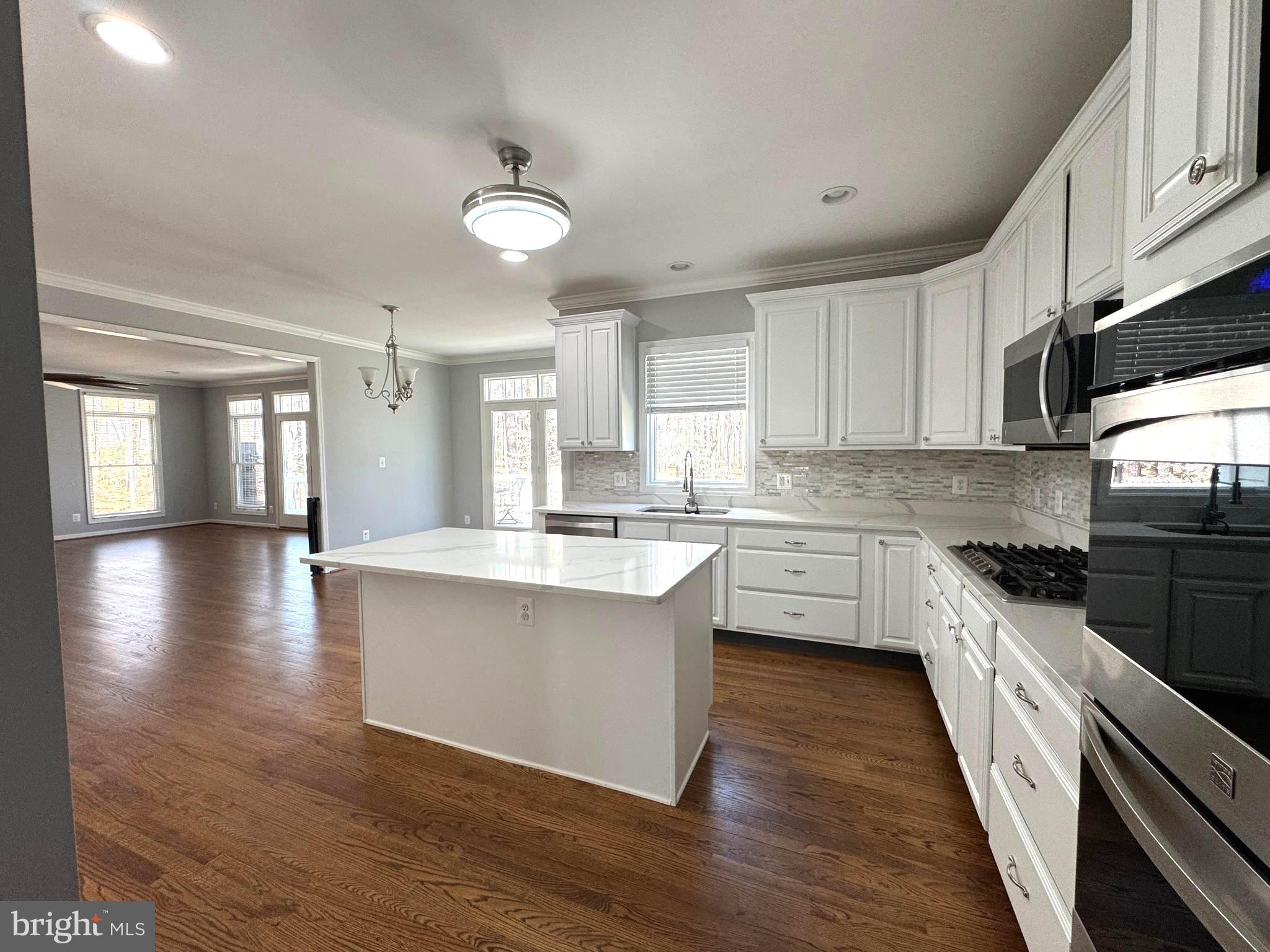 FAWN LAKE - Residential