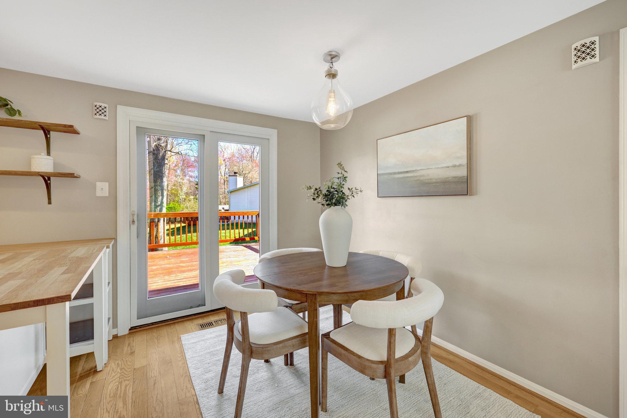 FOX MILL ESTATES - Residential