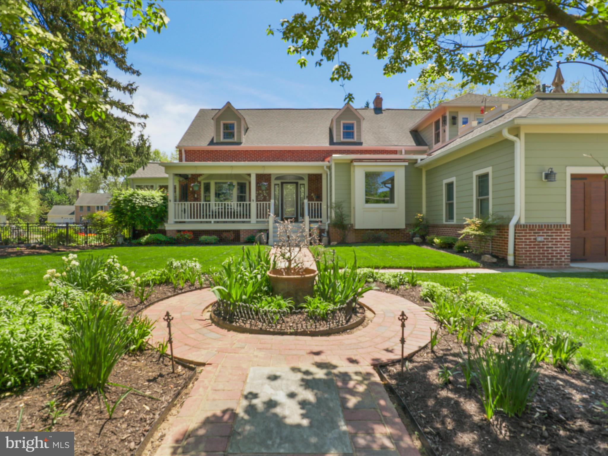 ESTATES AT ORCHARD COURT - Residential