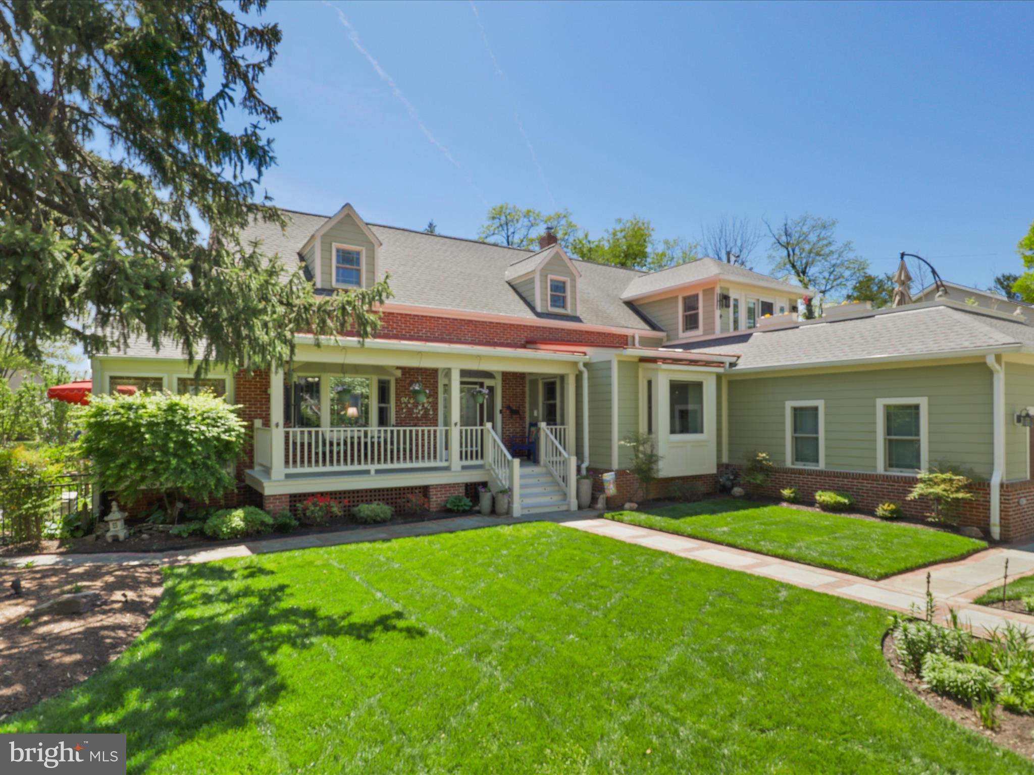 ESTATES AT ORCHARD COURT - Residential