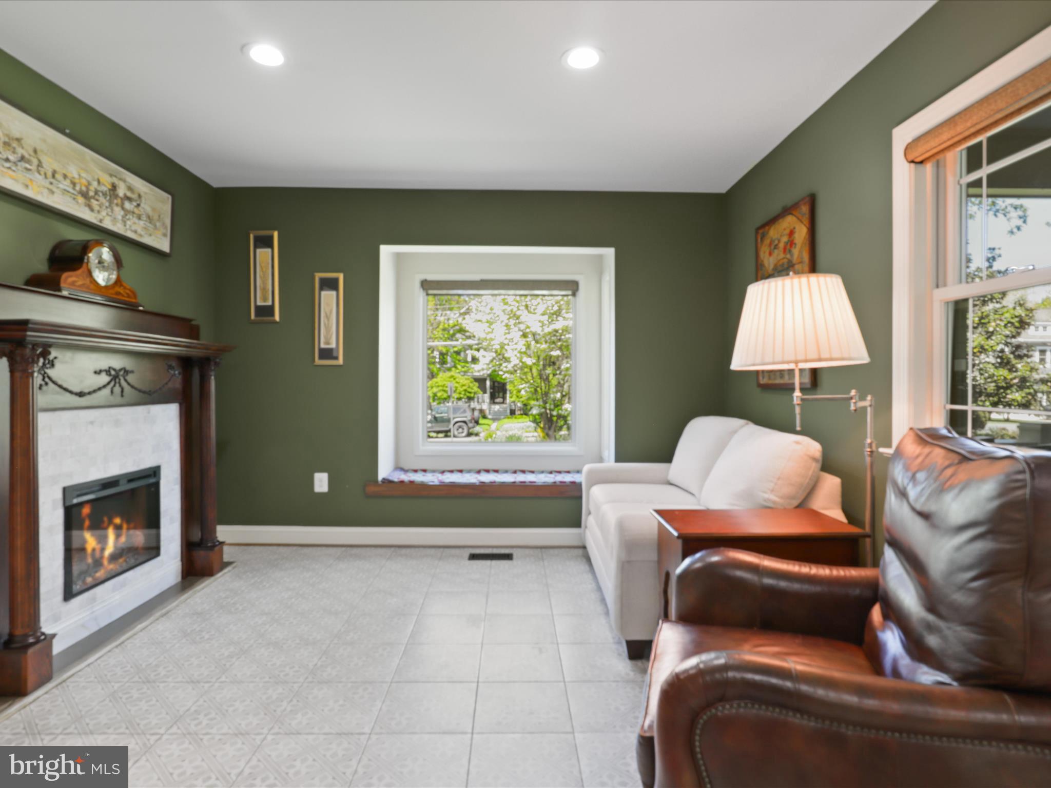 ESTATES AT ORCHARD COURT - Residential