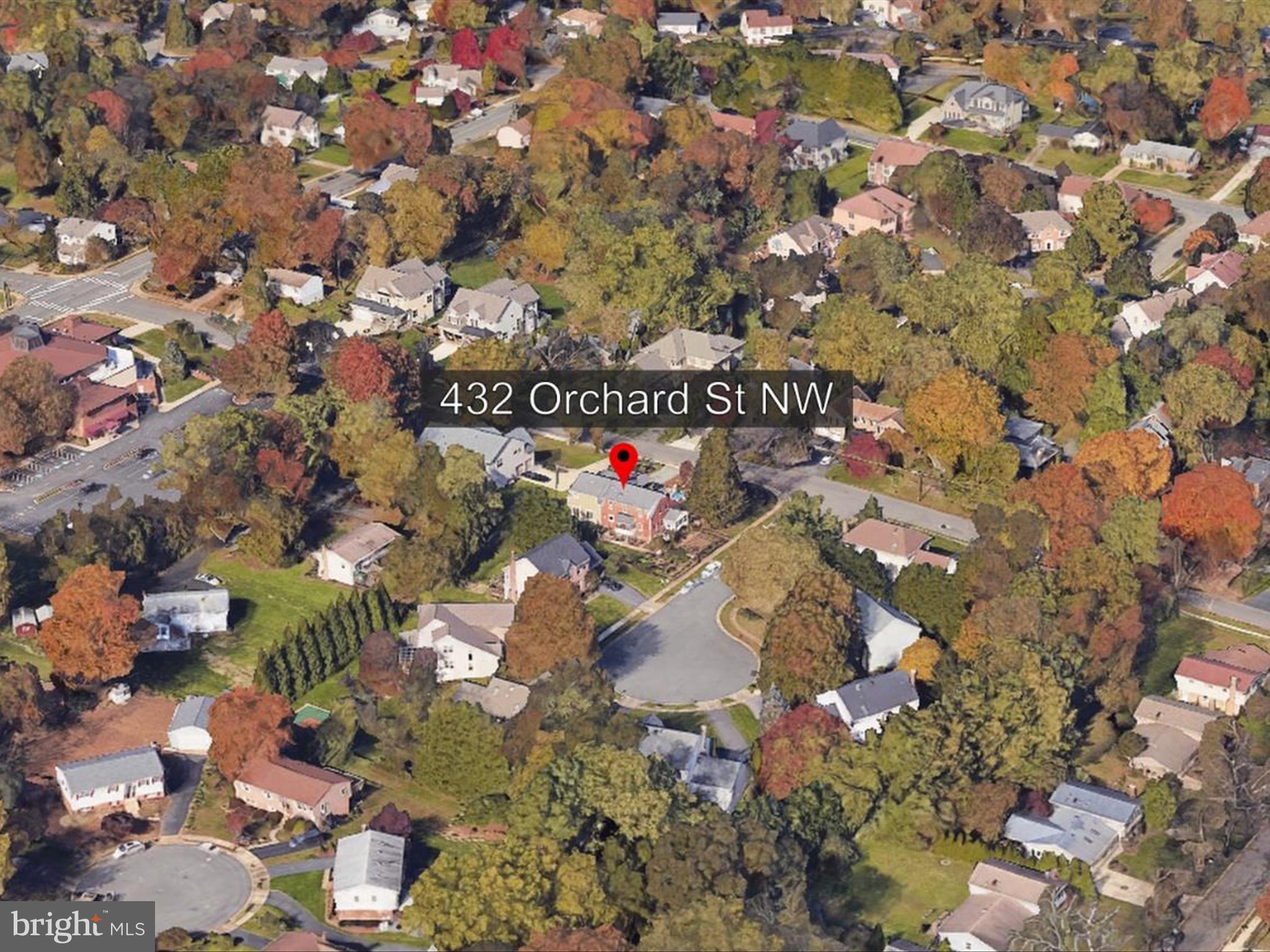 ESTATES AT ORCHARD COURT - Residential