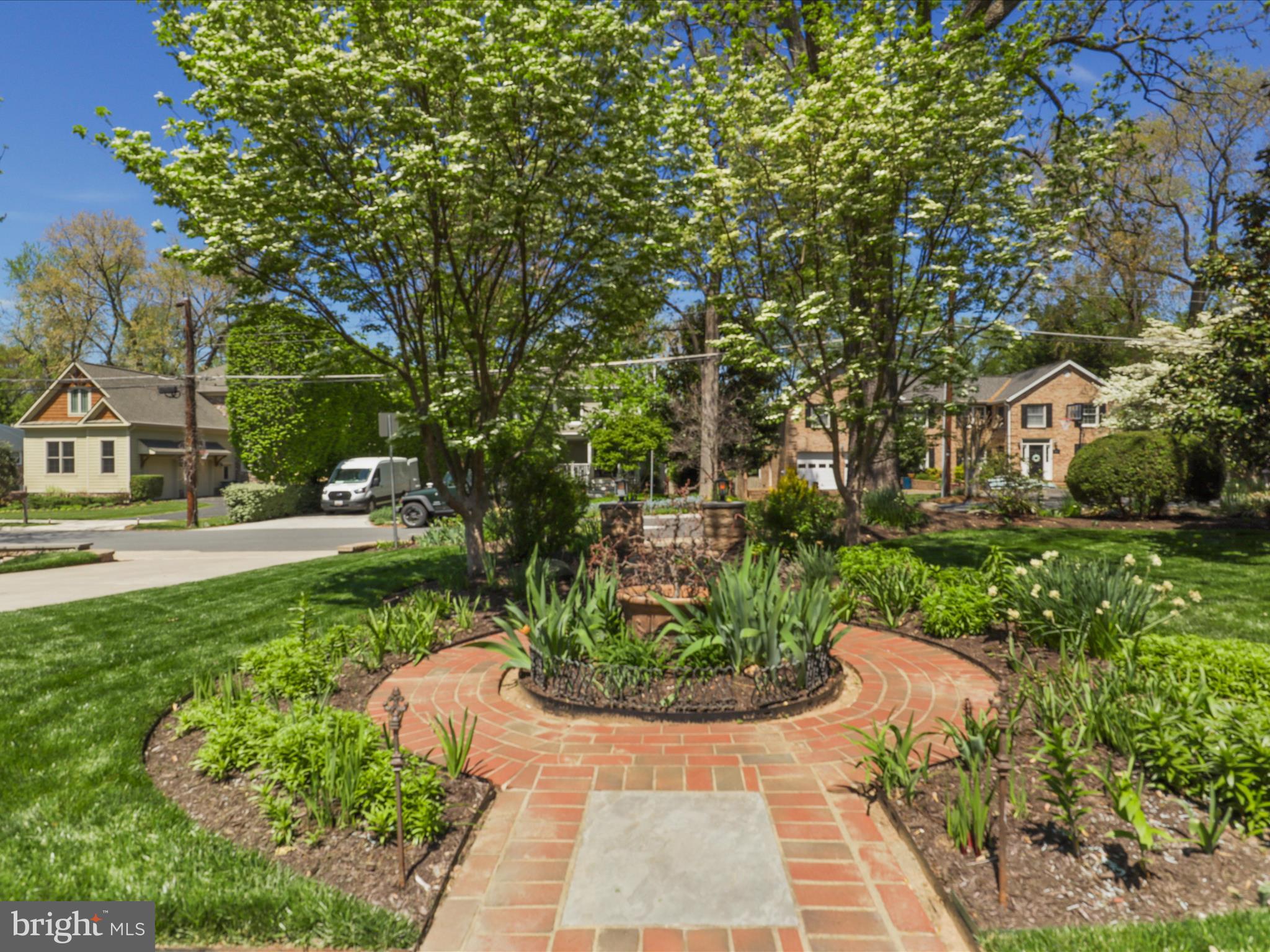 ESTATES AT ORCHARD COURT - Residential