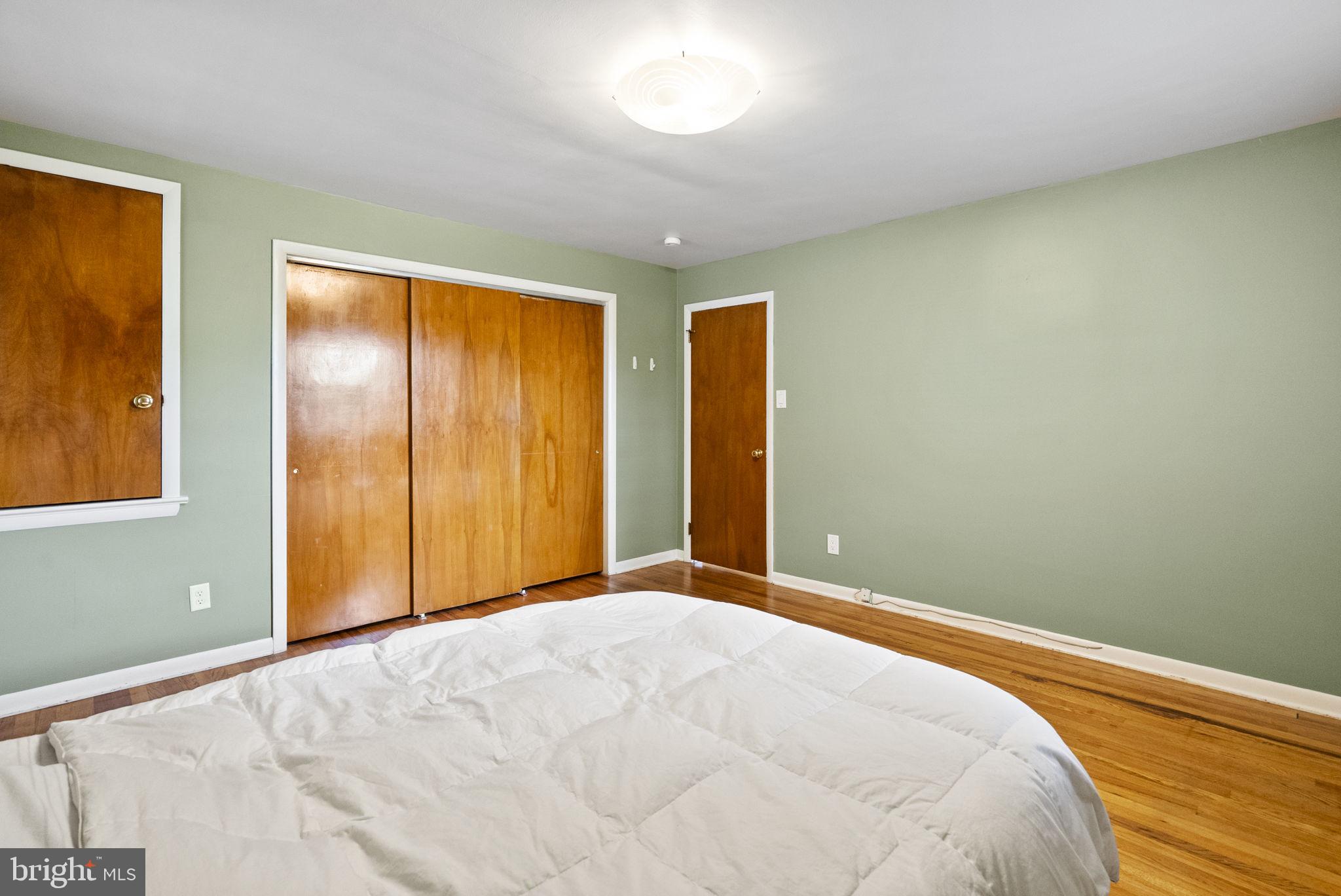 CURRAN TERRACE - Residential