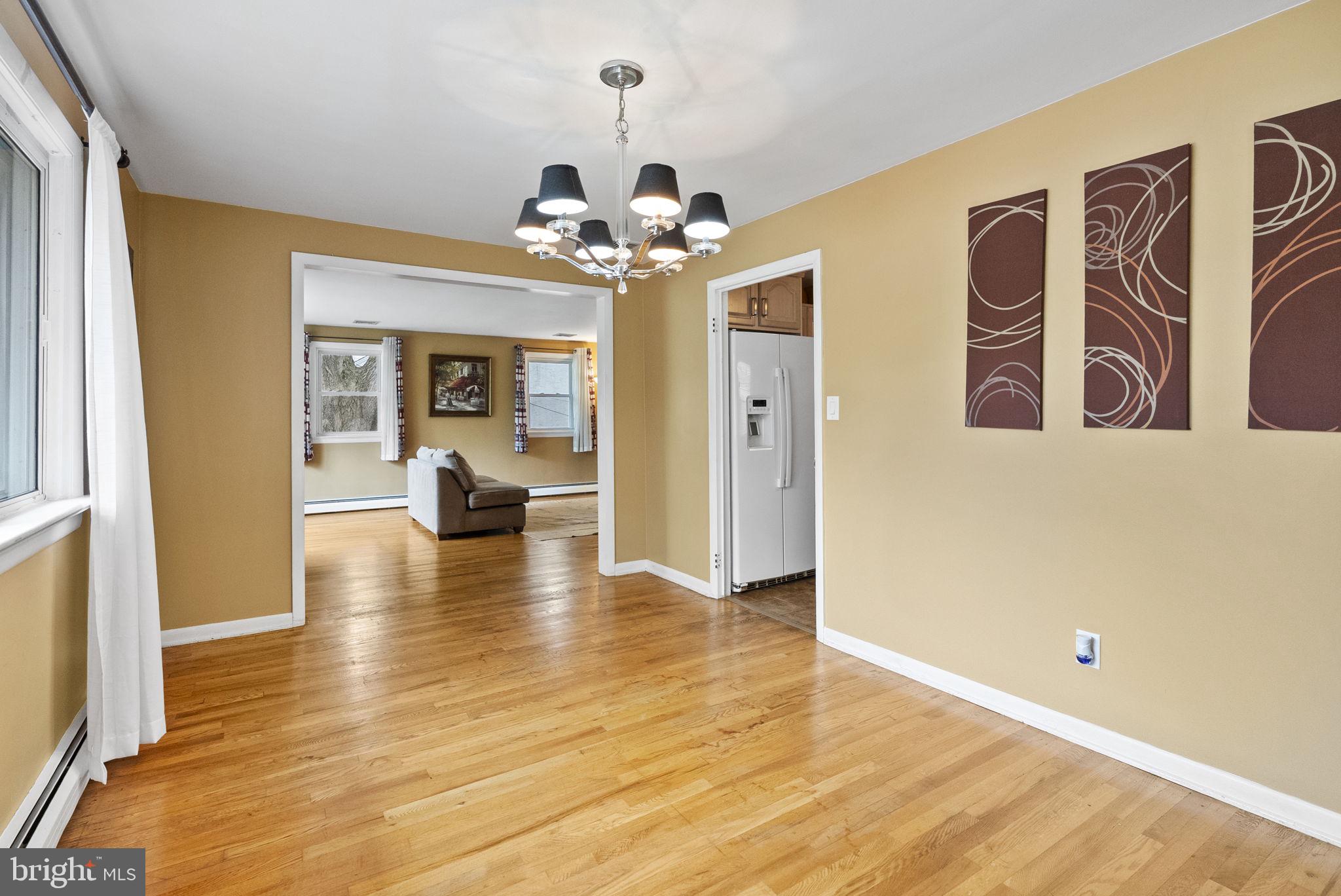 CURRAN TERRACE - Residential