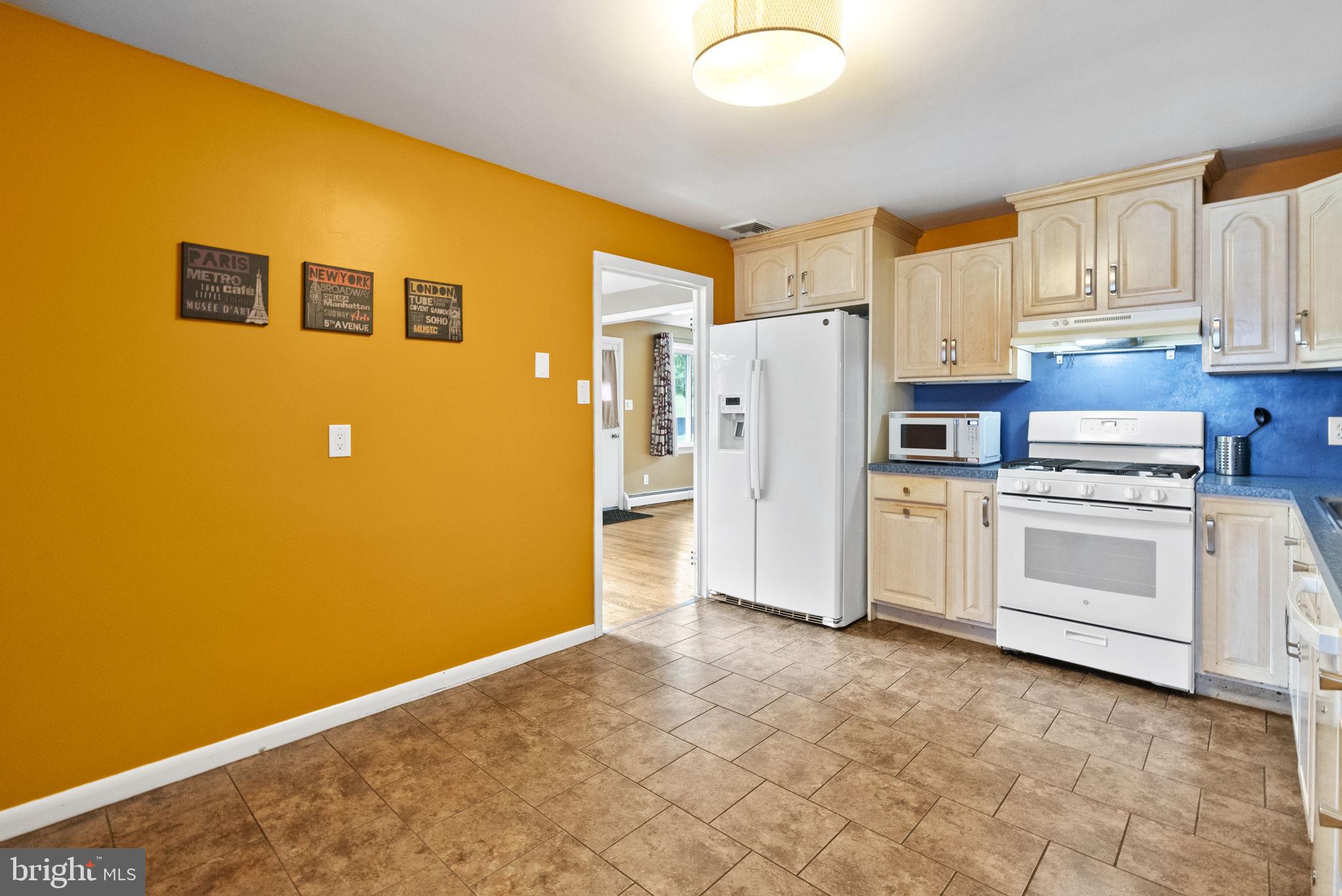 CURRAN TERRACE - Residential