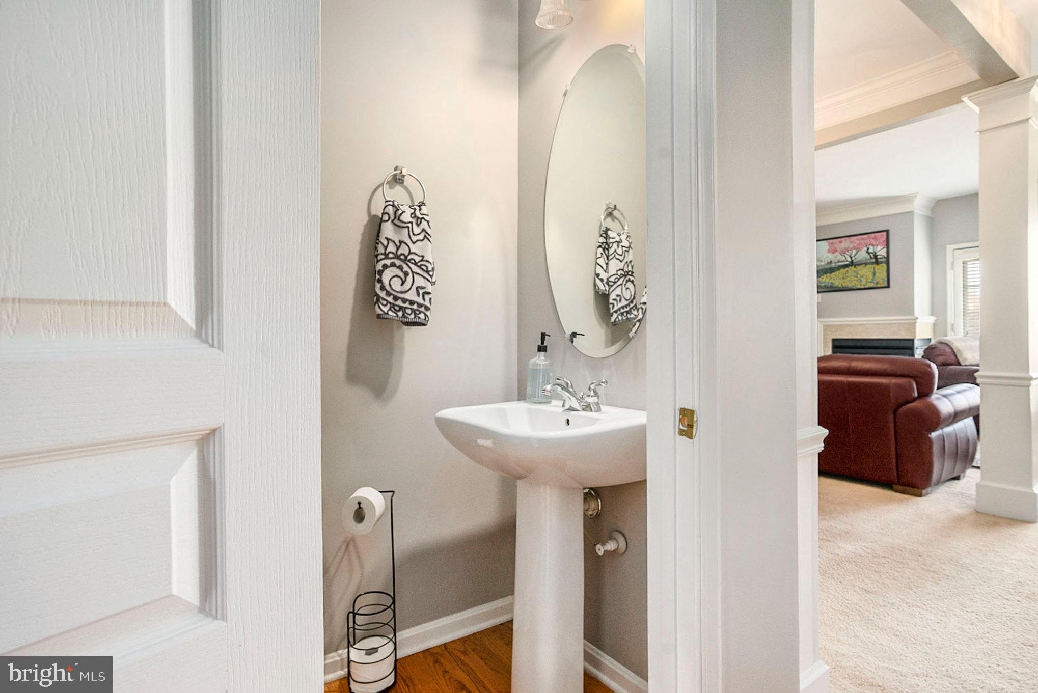 LONGFORD CROSSING - Residential