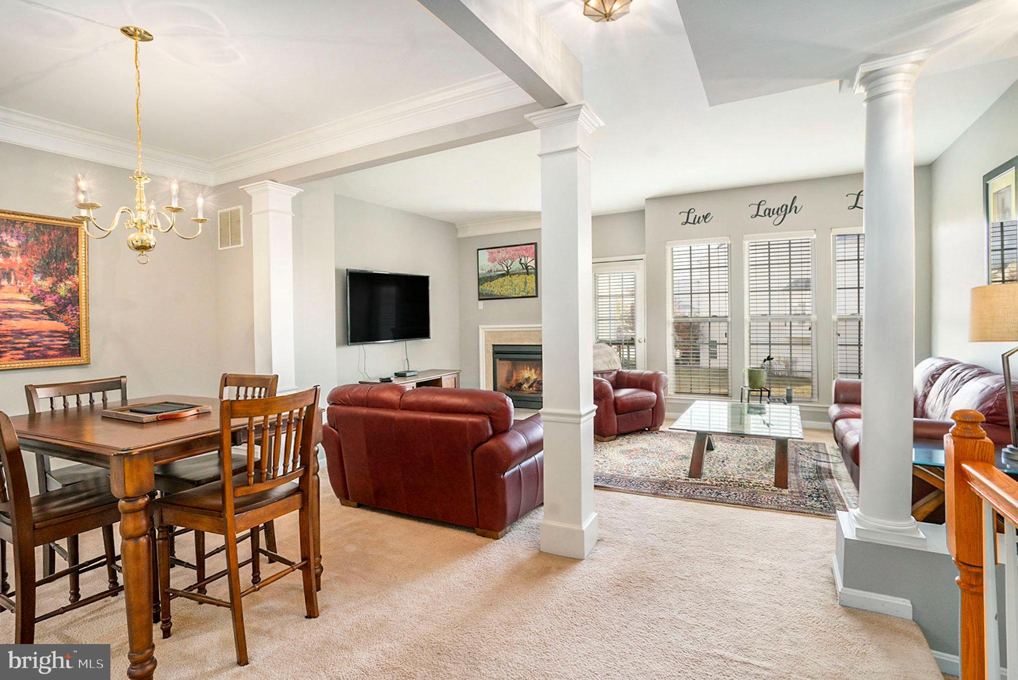 LONGFORD CROSSING - Residential