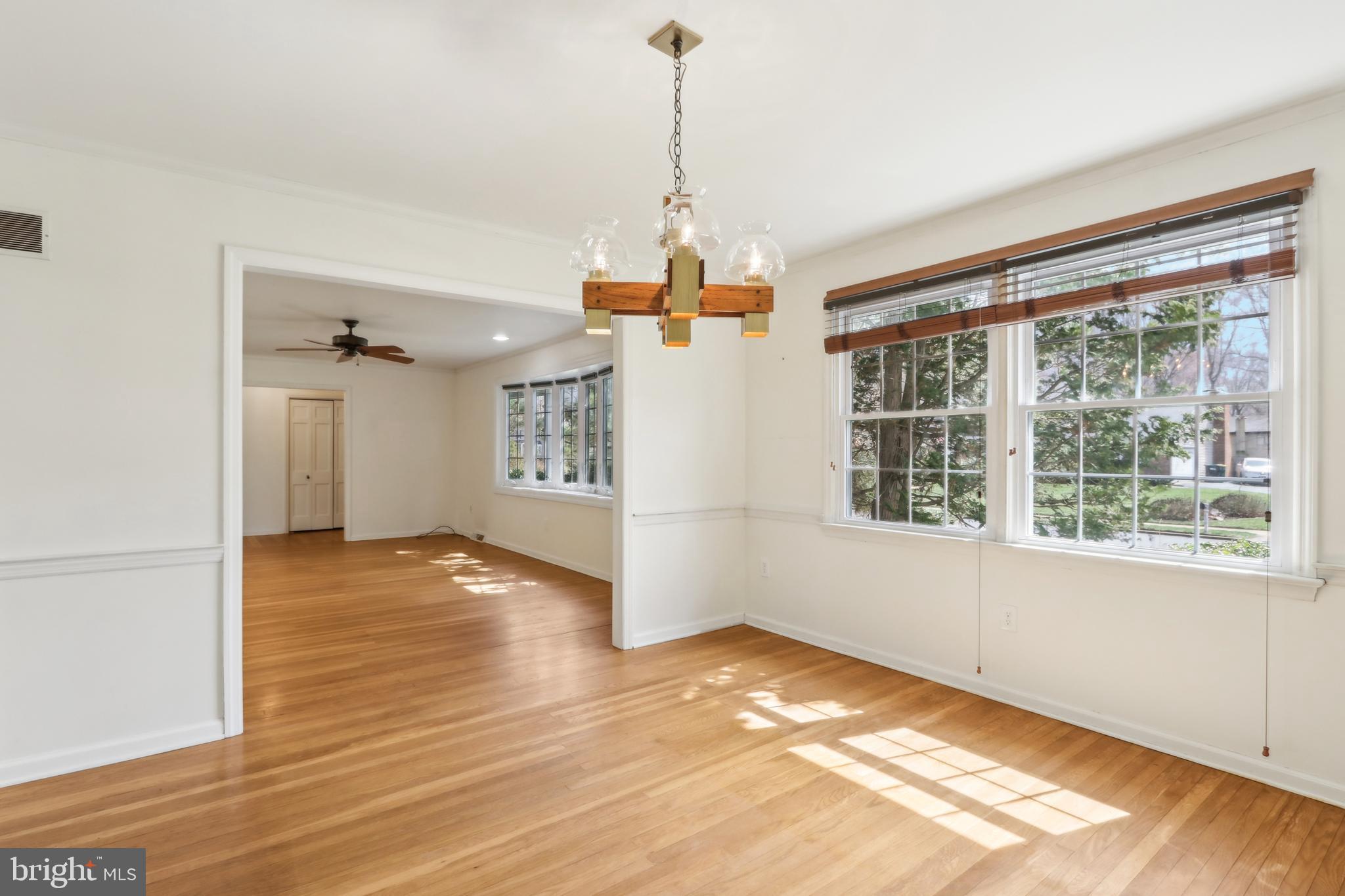 EDGEWOOD PARK - Residential