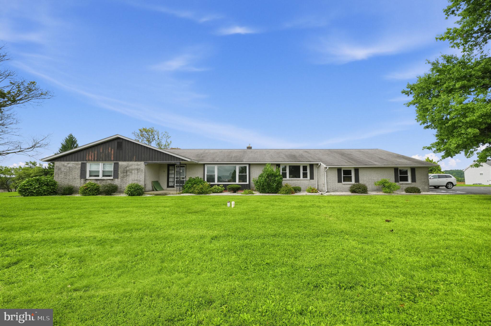 1600 HILLSIDE DRIVE
