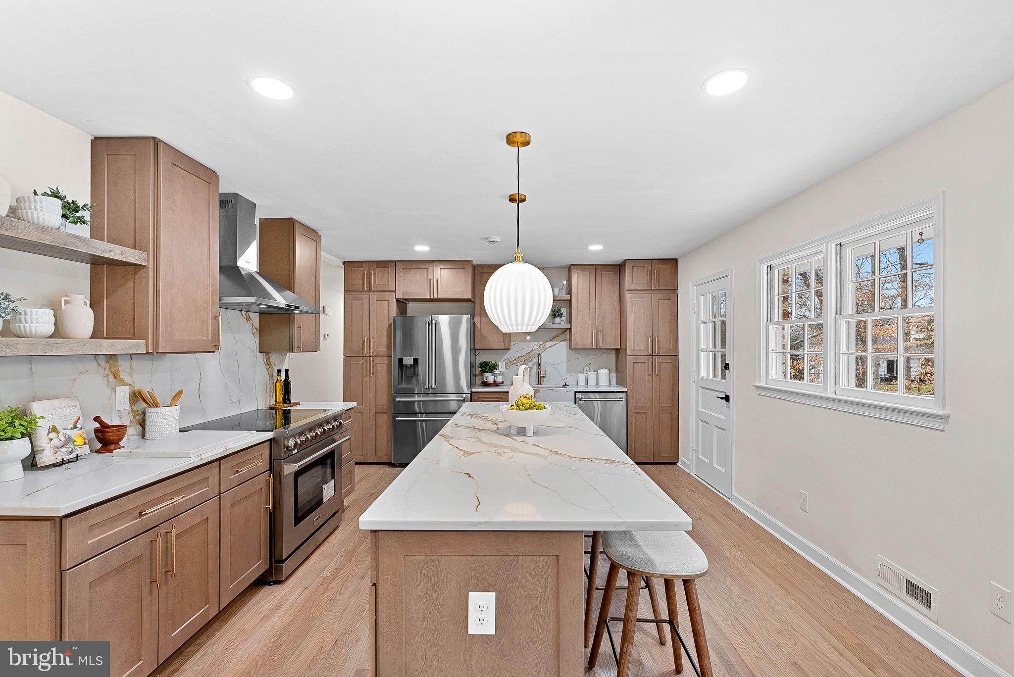 MANTUA HILLS - Residential