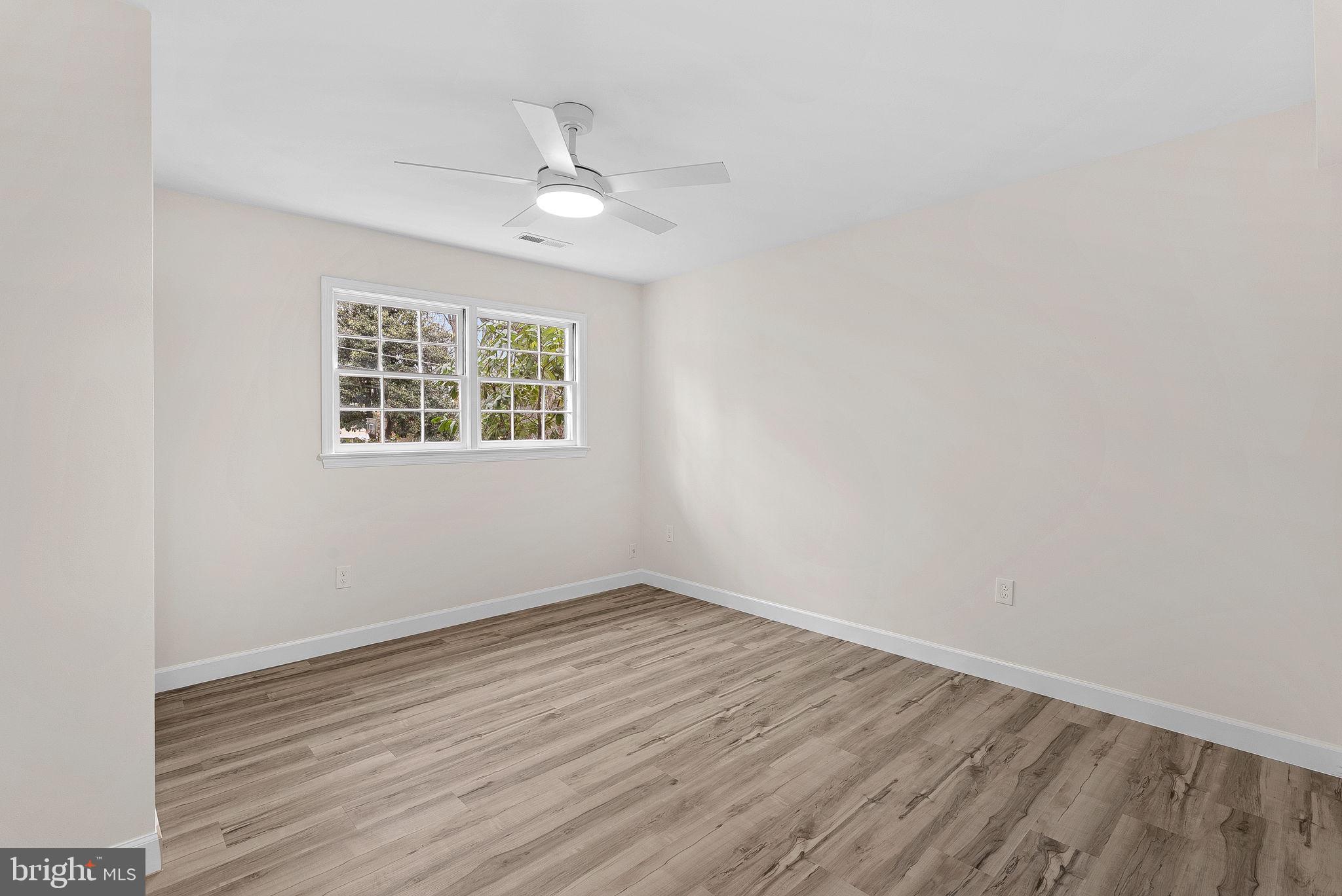 MANTUA HILLS - Residential