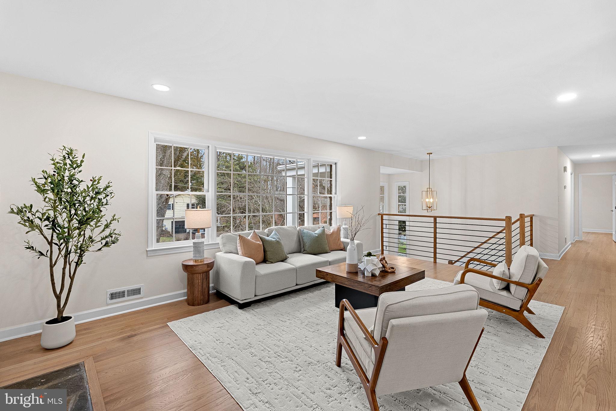 MANTUA HILLS - Residential