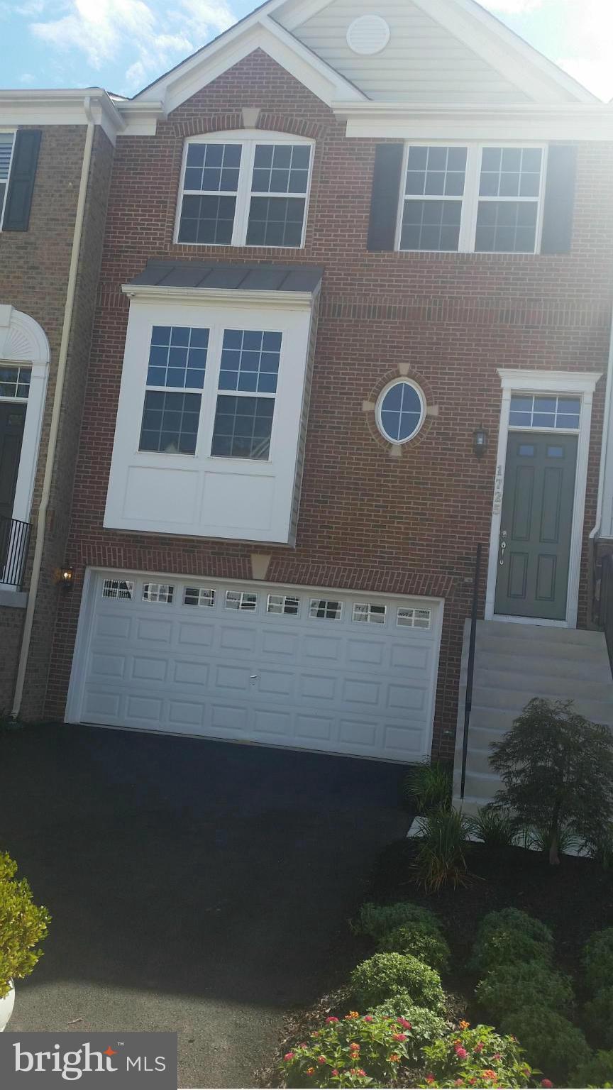 POWELLS LANDING - Residential Lease