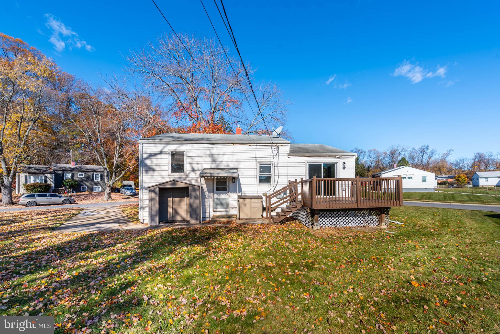 CAMPFIELD GARDENS - Residential