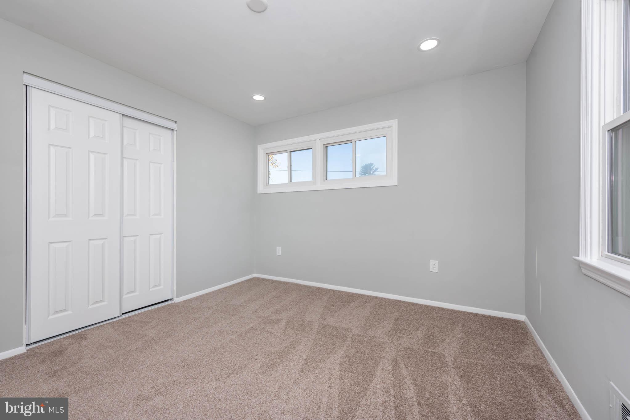 CAMPFIELD GARDENS - Residential