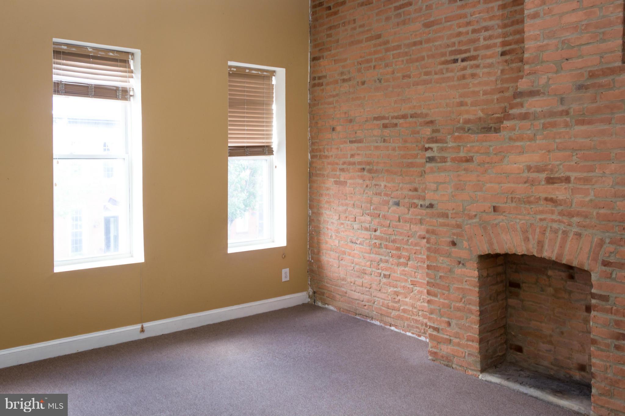 FEDERAL HILL HISTORIC DISTRICT - Residential Lease