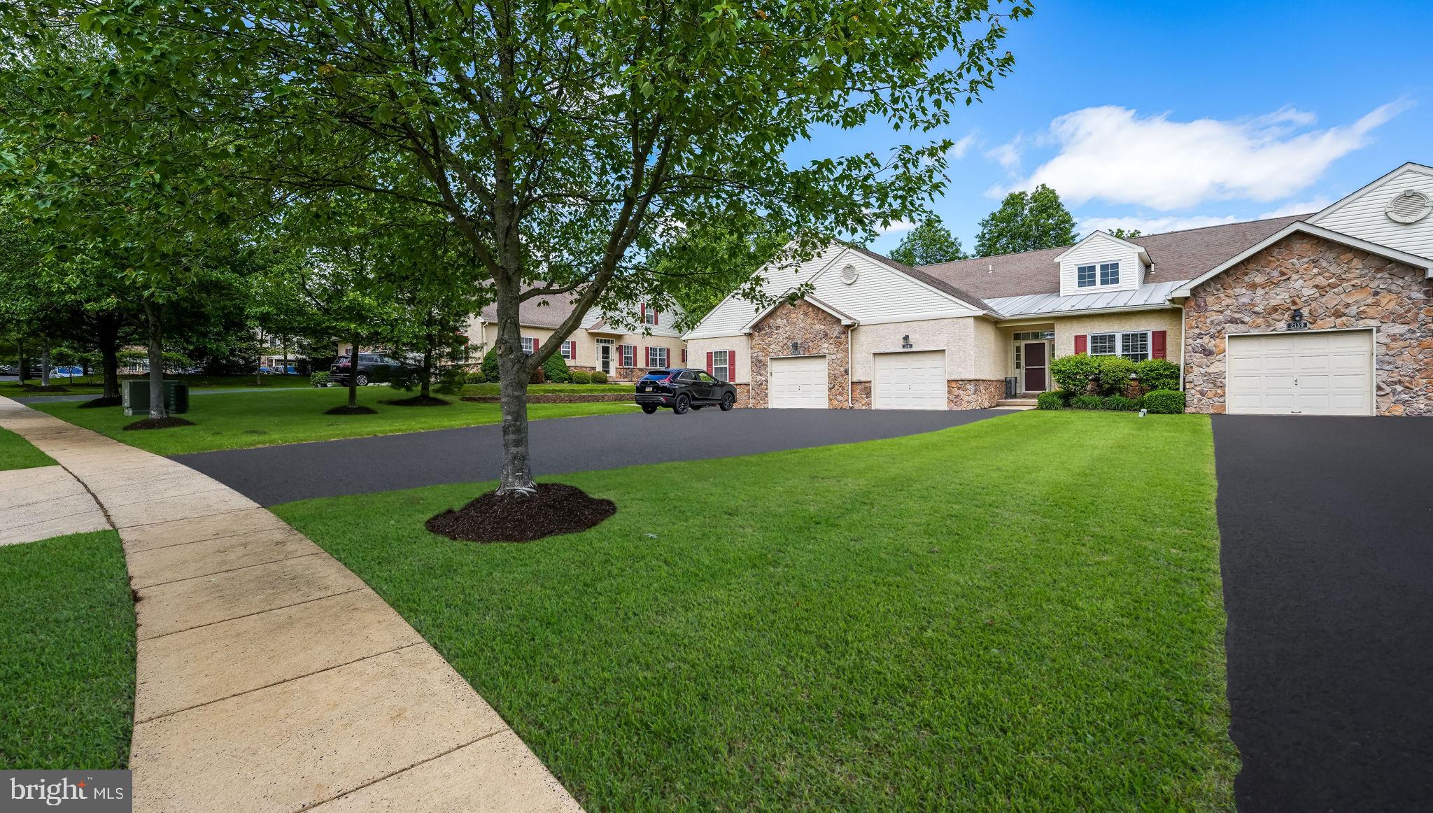 2141 HIDDEN MEADOW DRIVE