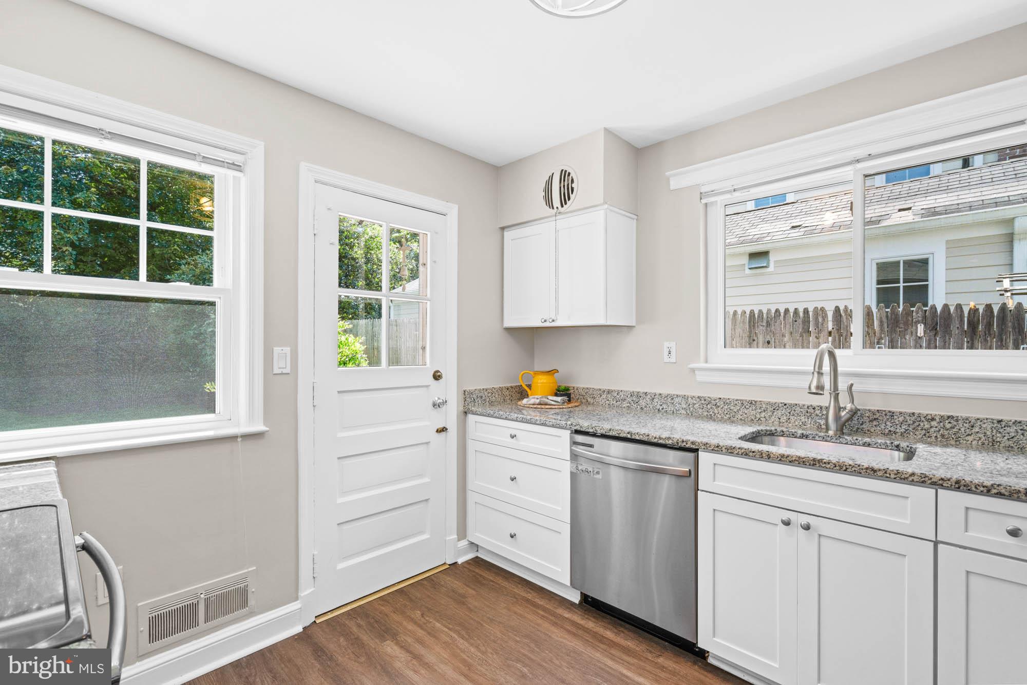 CHEVY CHASE VILLAGE - Residential