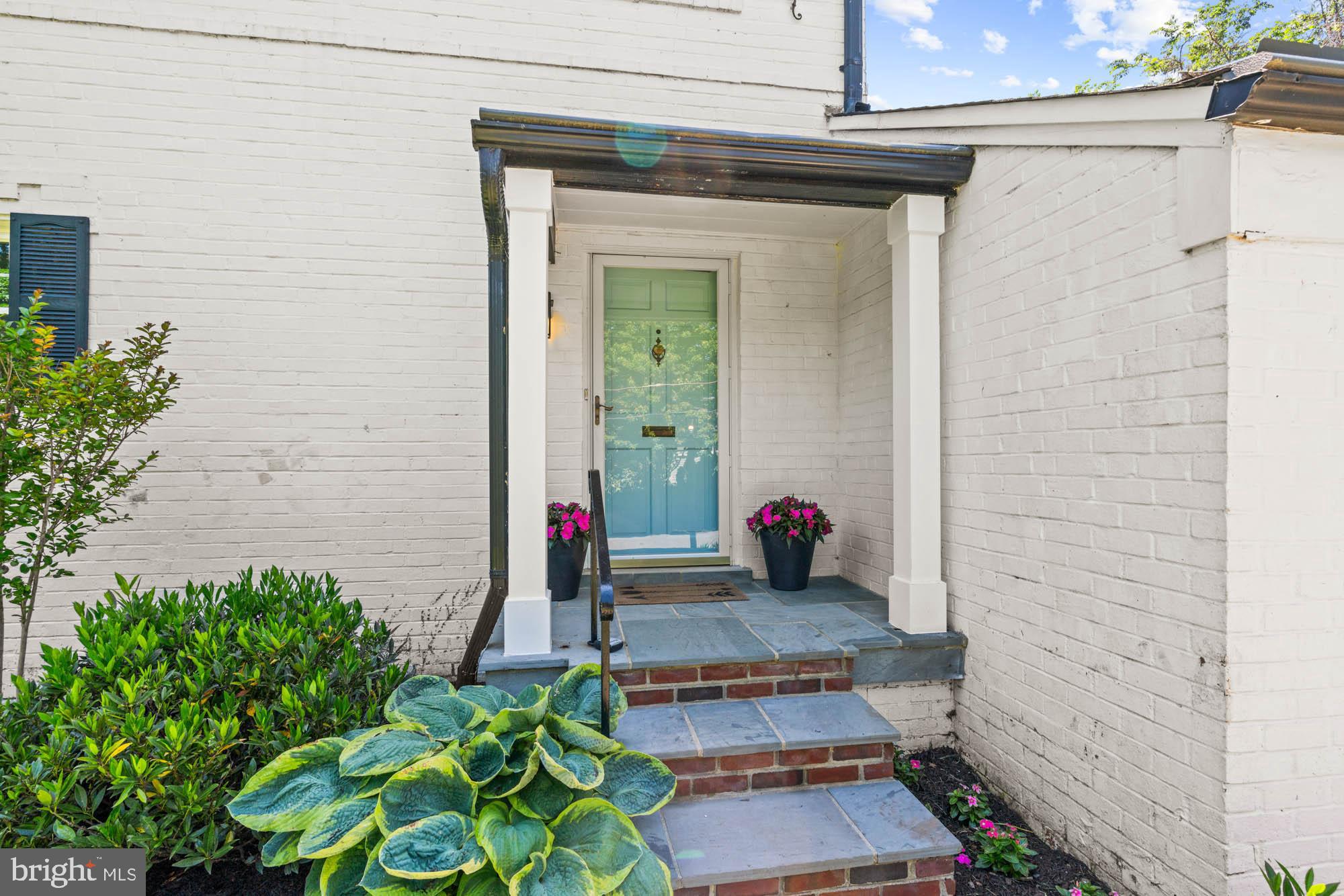 CHEVY CHASE VILLAGE - Residential