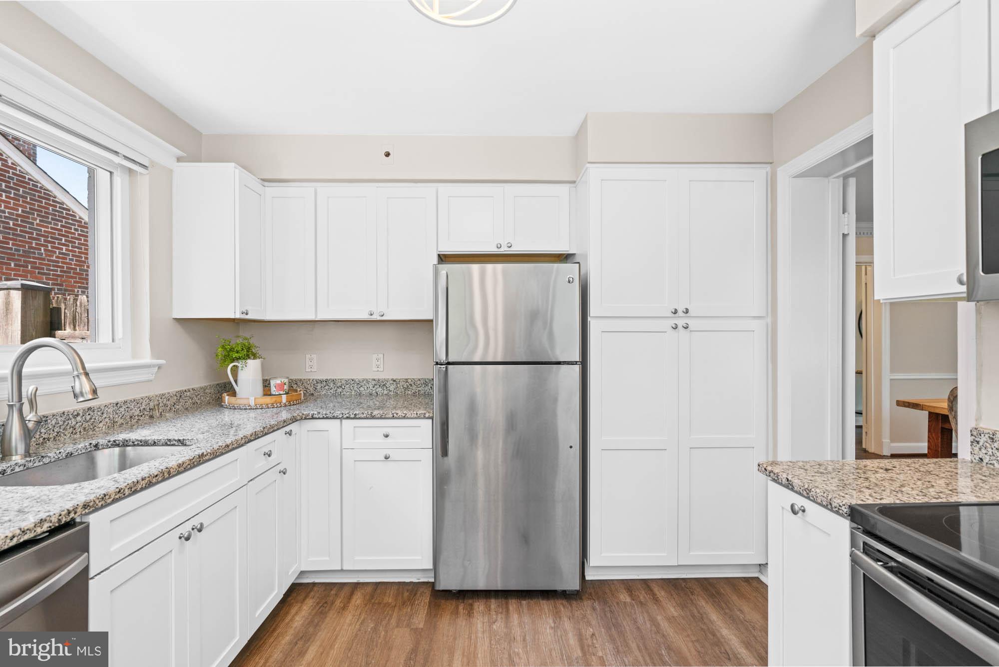 CHEVY CHASE VILLAGE - Residential