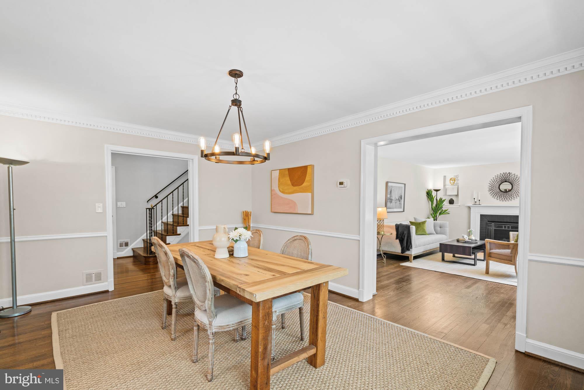 CHEVY CHASE VILLAGE - Residential